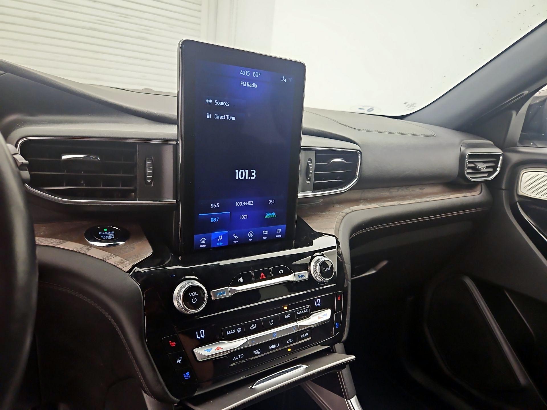 Thumbnail: 2021 Ford Explorer - 16