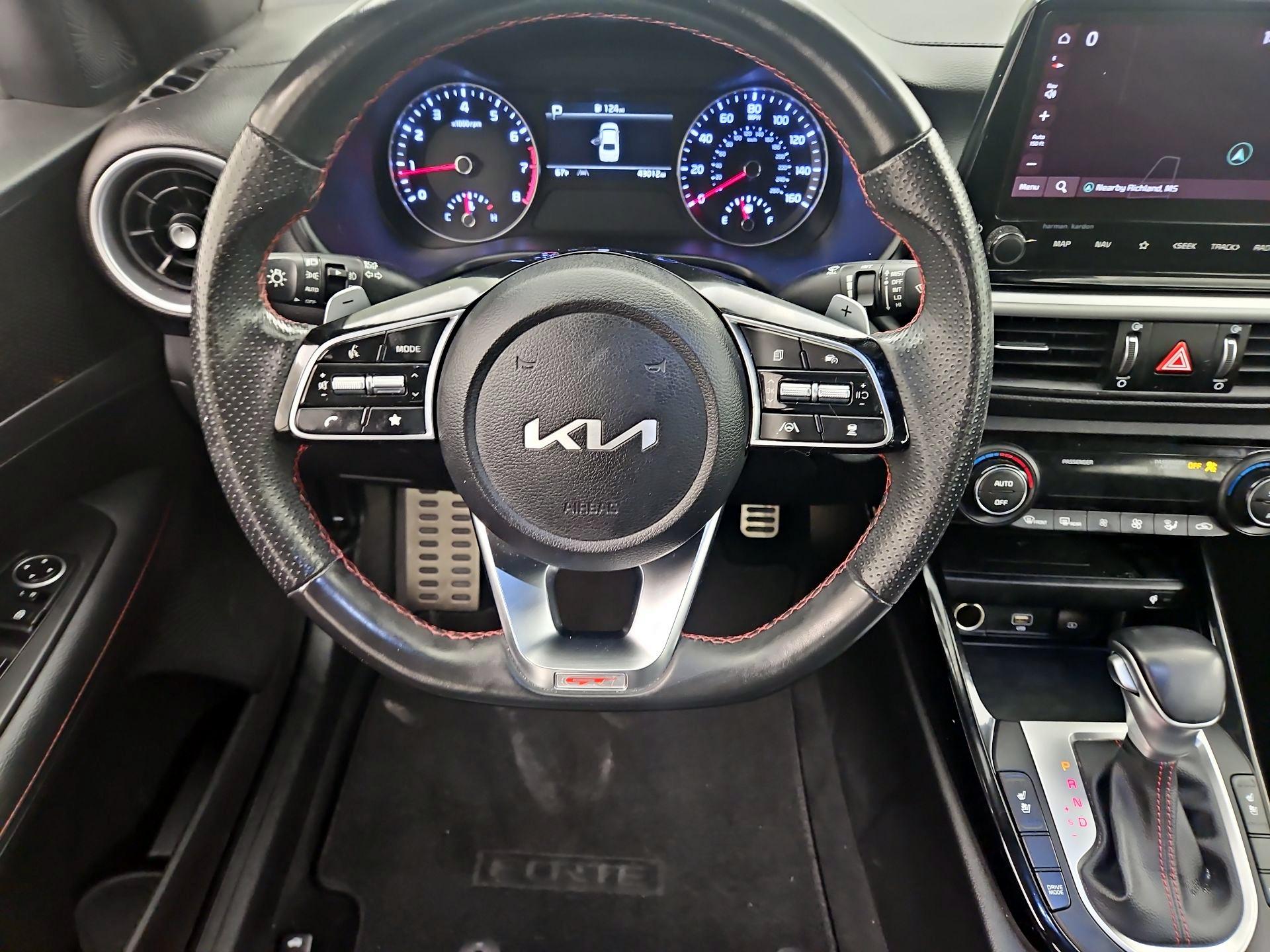 Thumbnail: 2023 Kia Forte - 10