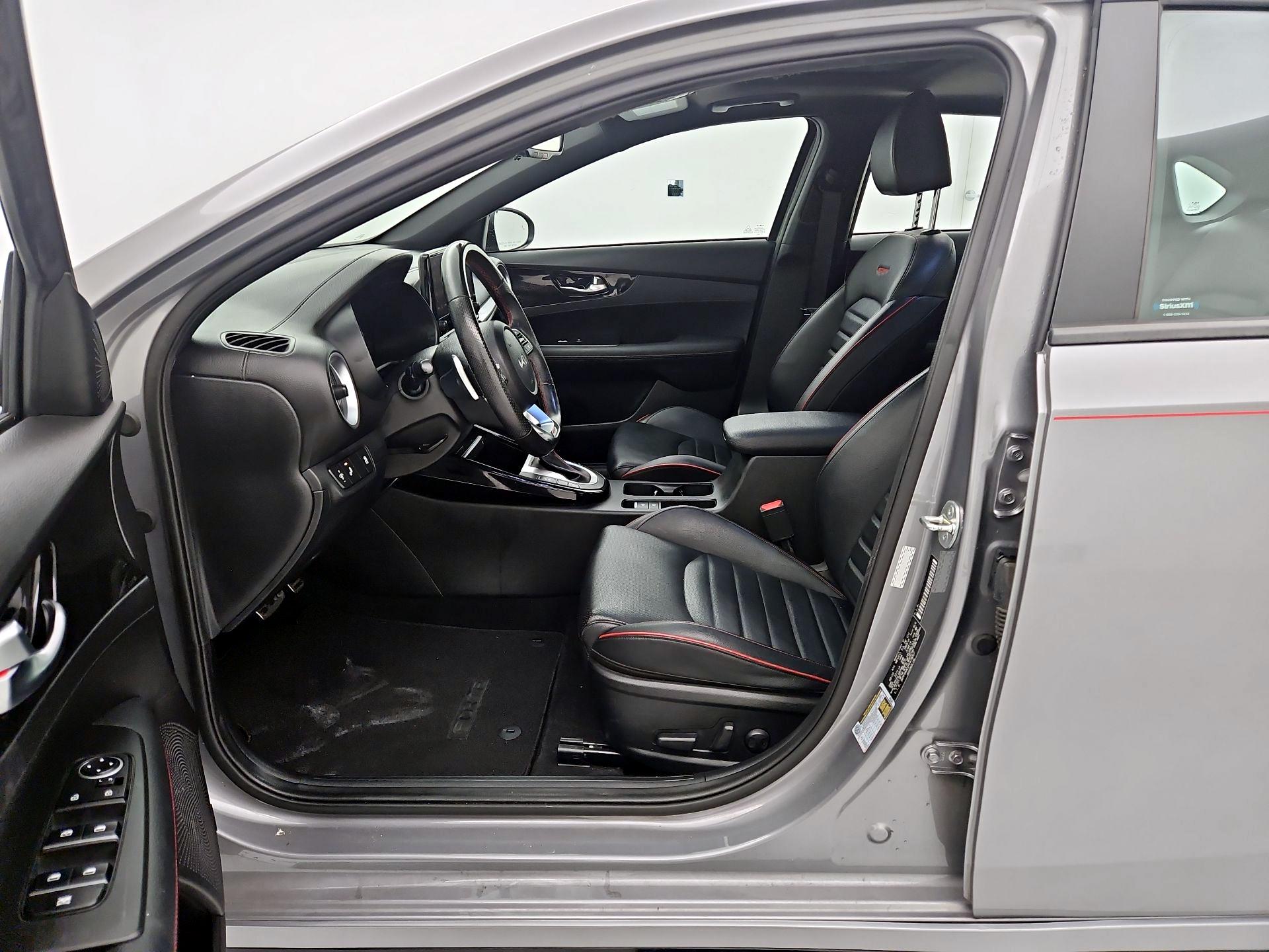 Thumbnail: 2023 Kia Forte - 11