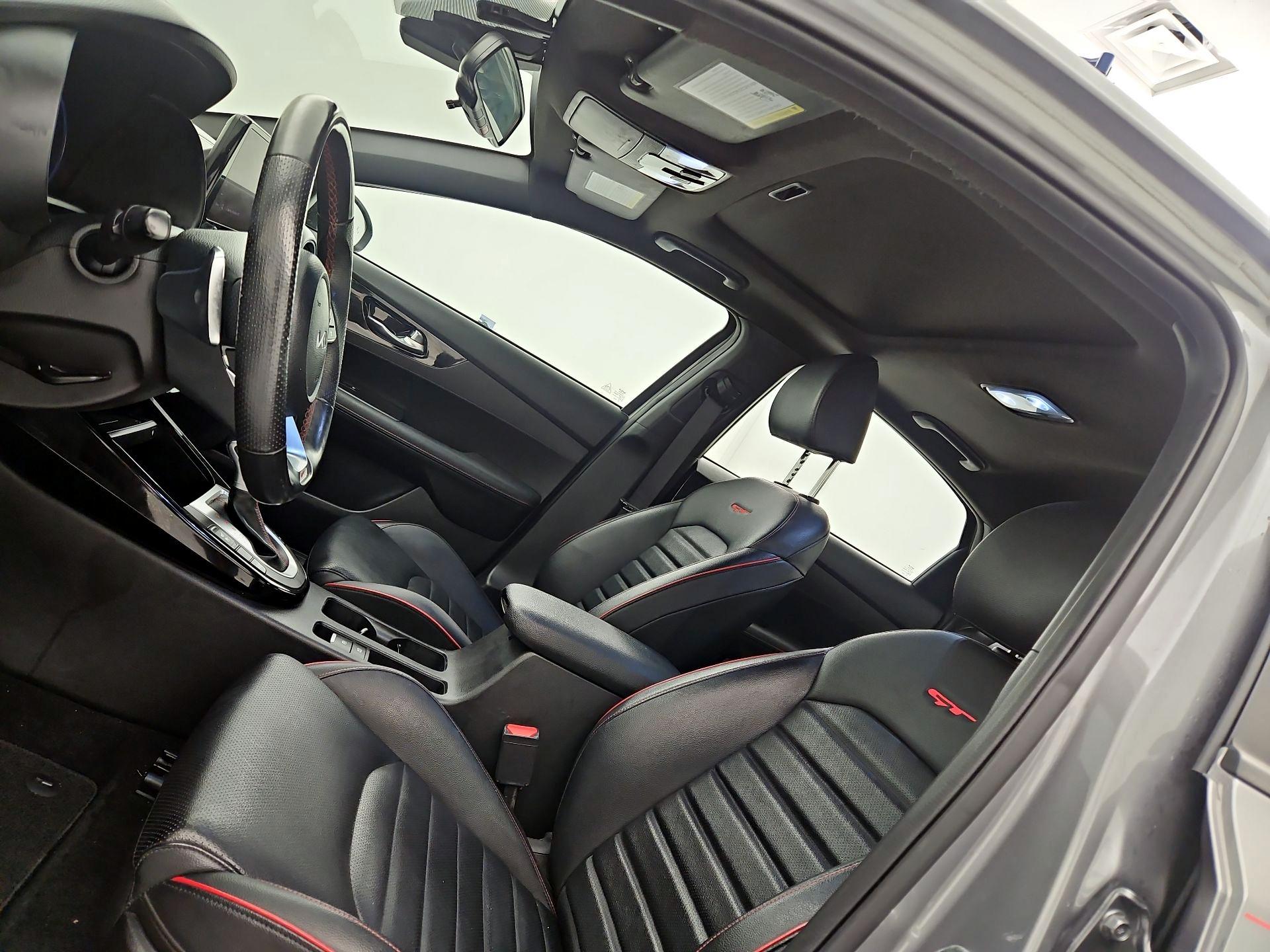Thumbnail: 2023 Kia Forte - 20