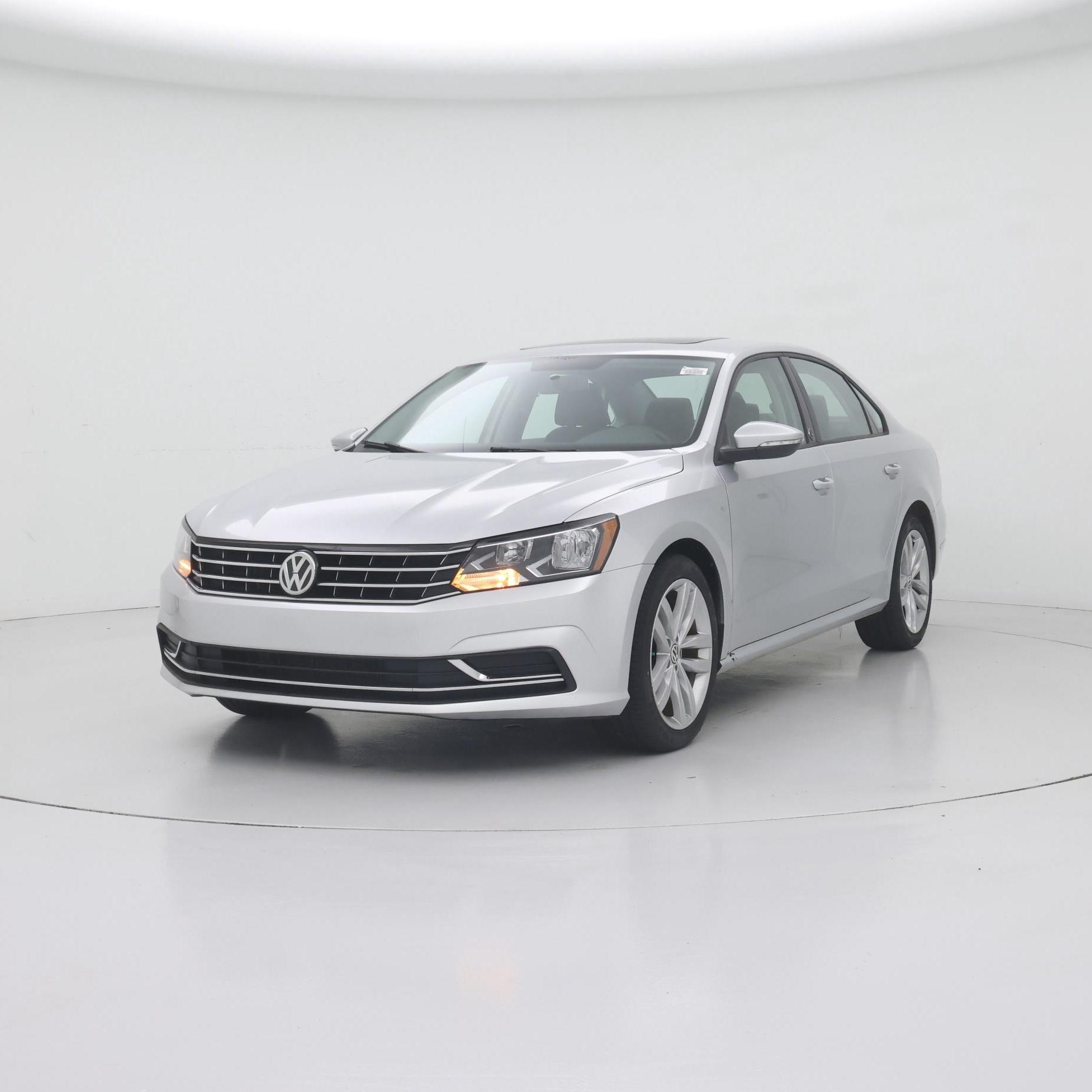 Thumbnail: 2019 Volkswagen Passat - 4