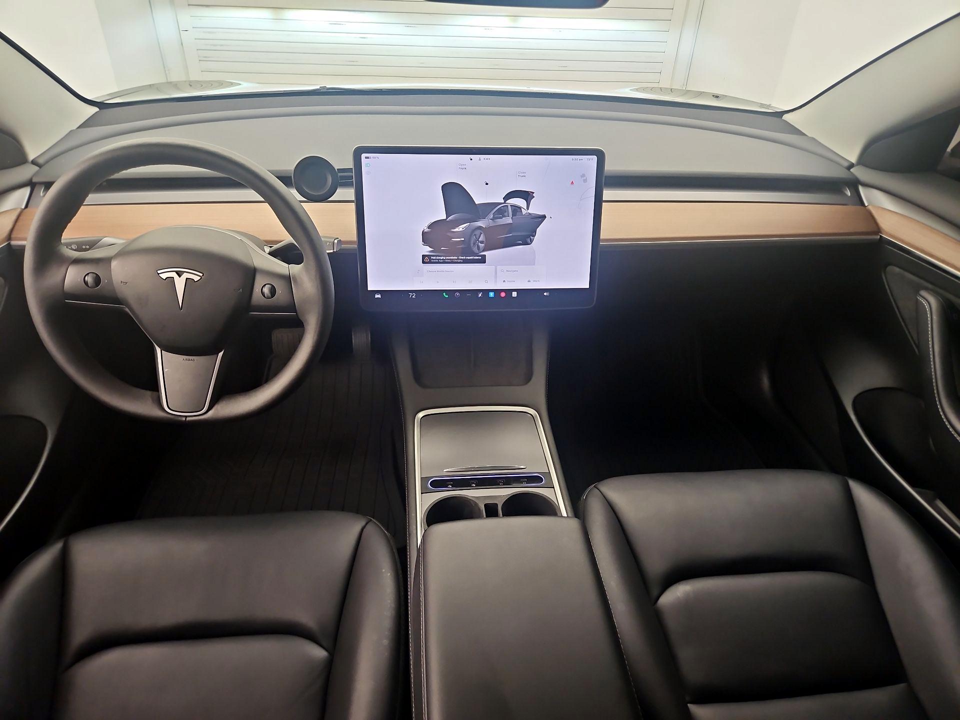 Thumbnail: 2023 Tesla Model 3 - 9