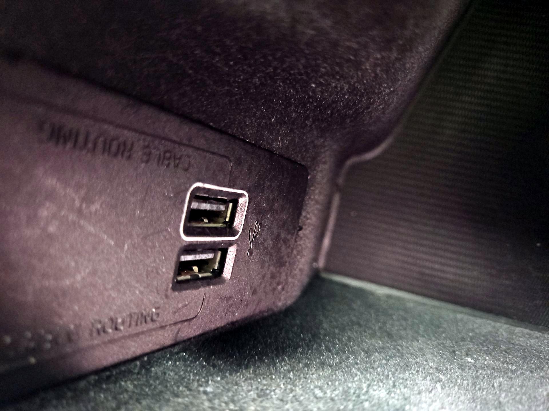 Thumbnail: 2020 Volvo V60 - 19