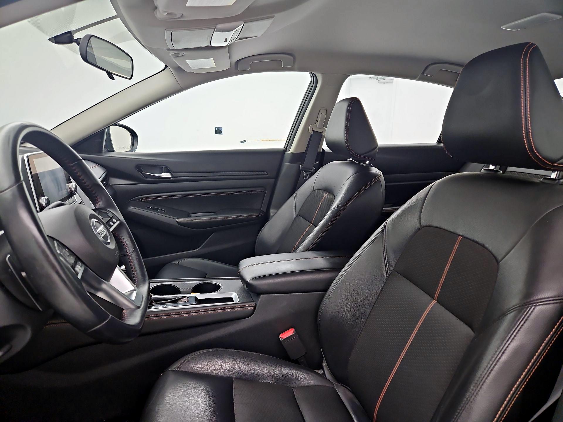 Thumbnail: 2019 Nissan Altima - 11