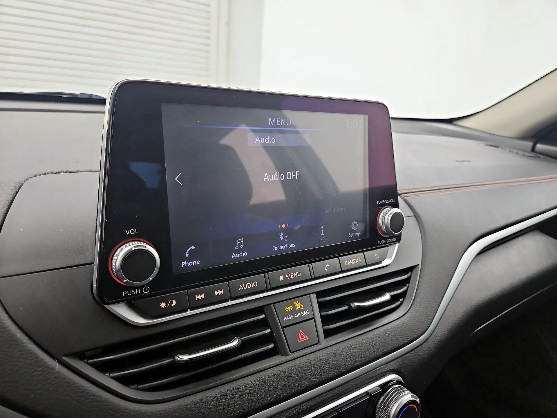 Thumbnail: 2019 Nissan Altima - 15