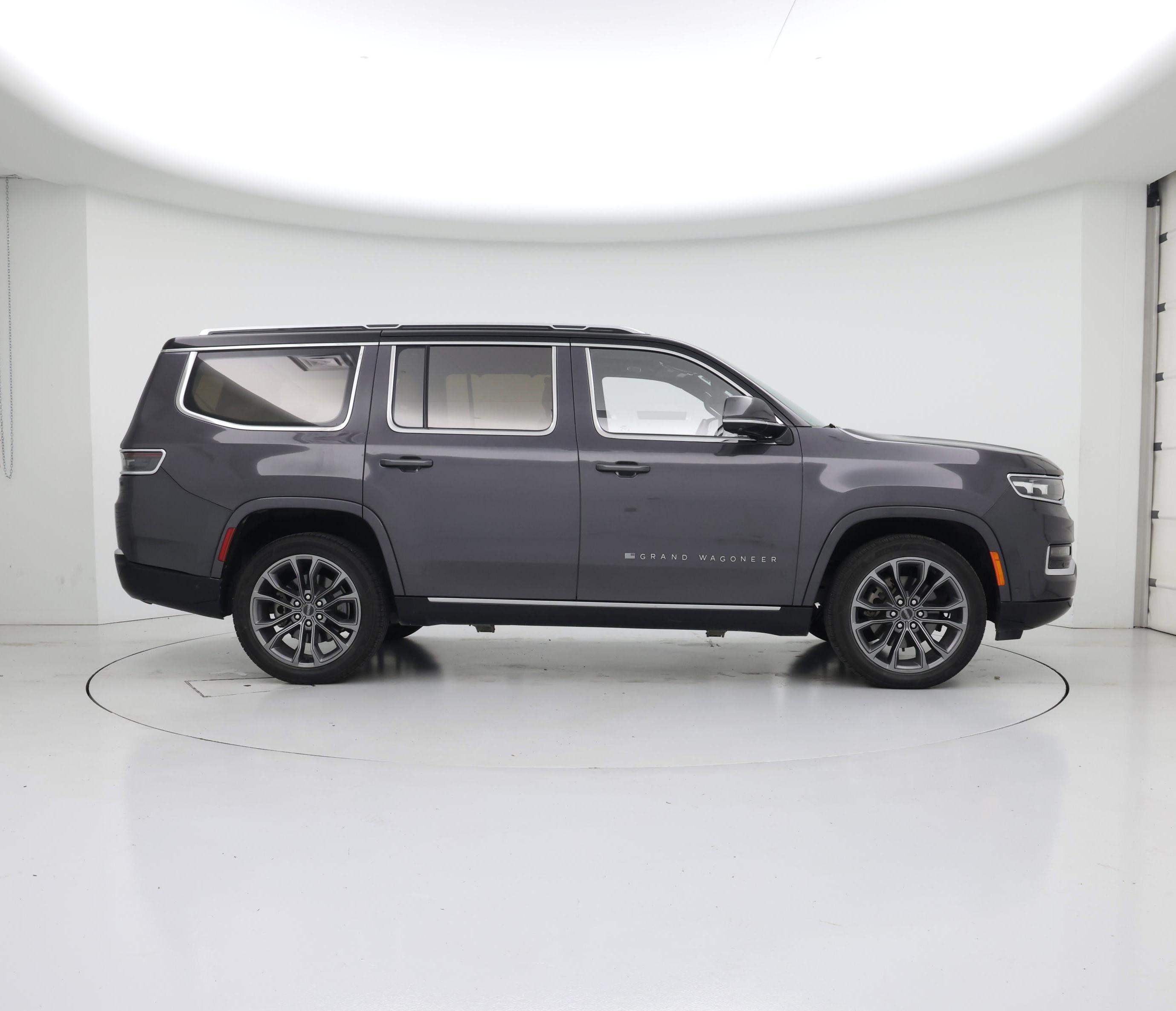 Thumbnail: 2022 Jeep Grand Wagoneer - 7