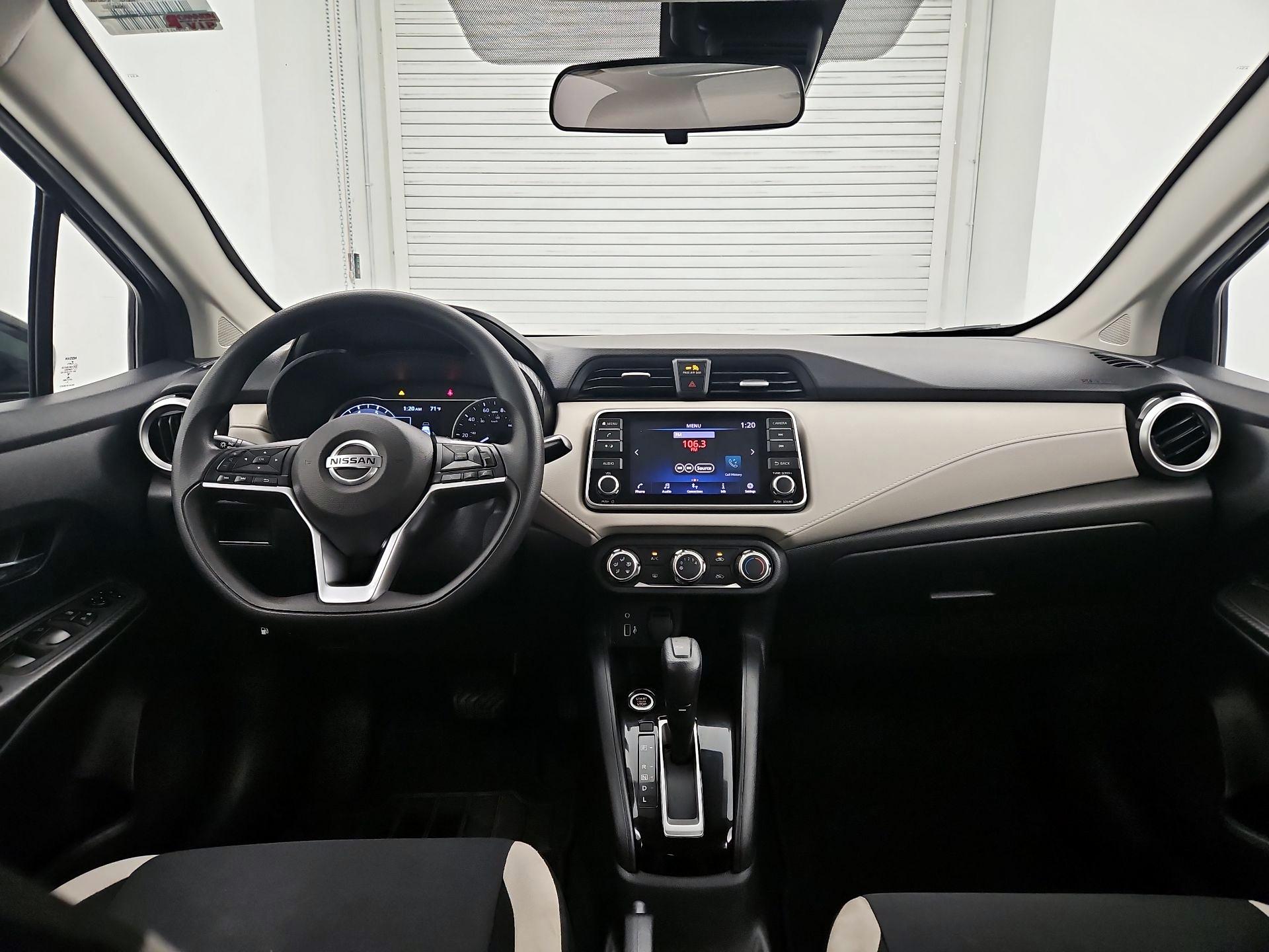 Thumbnail: 2022 Nissan Versa - 9