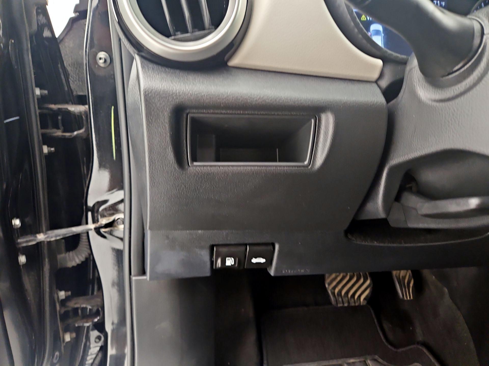 Thumbnail: 2022 Nissan Versa - 13