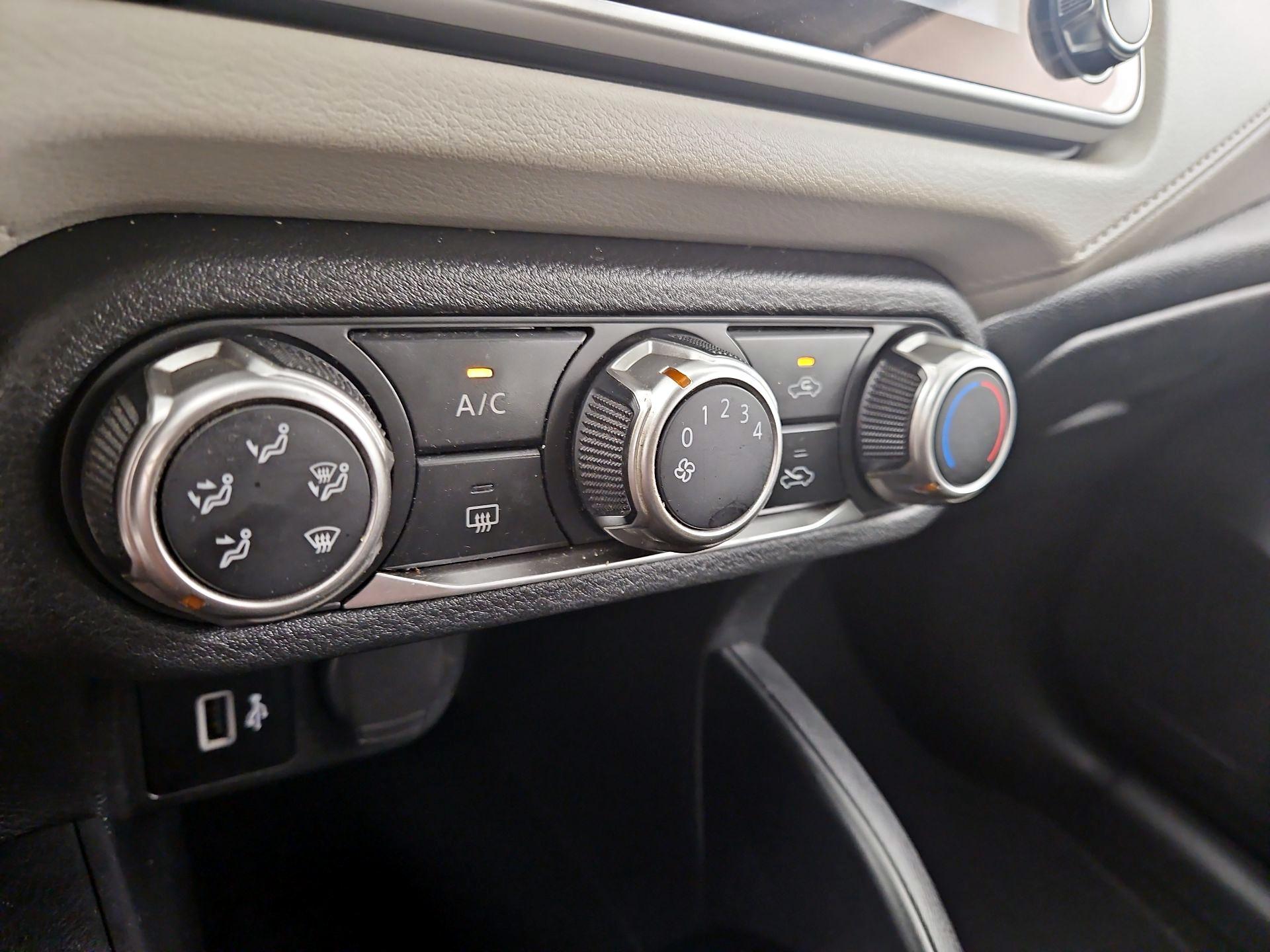 Thumbnail: 2022 Nissan Versa - 16