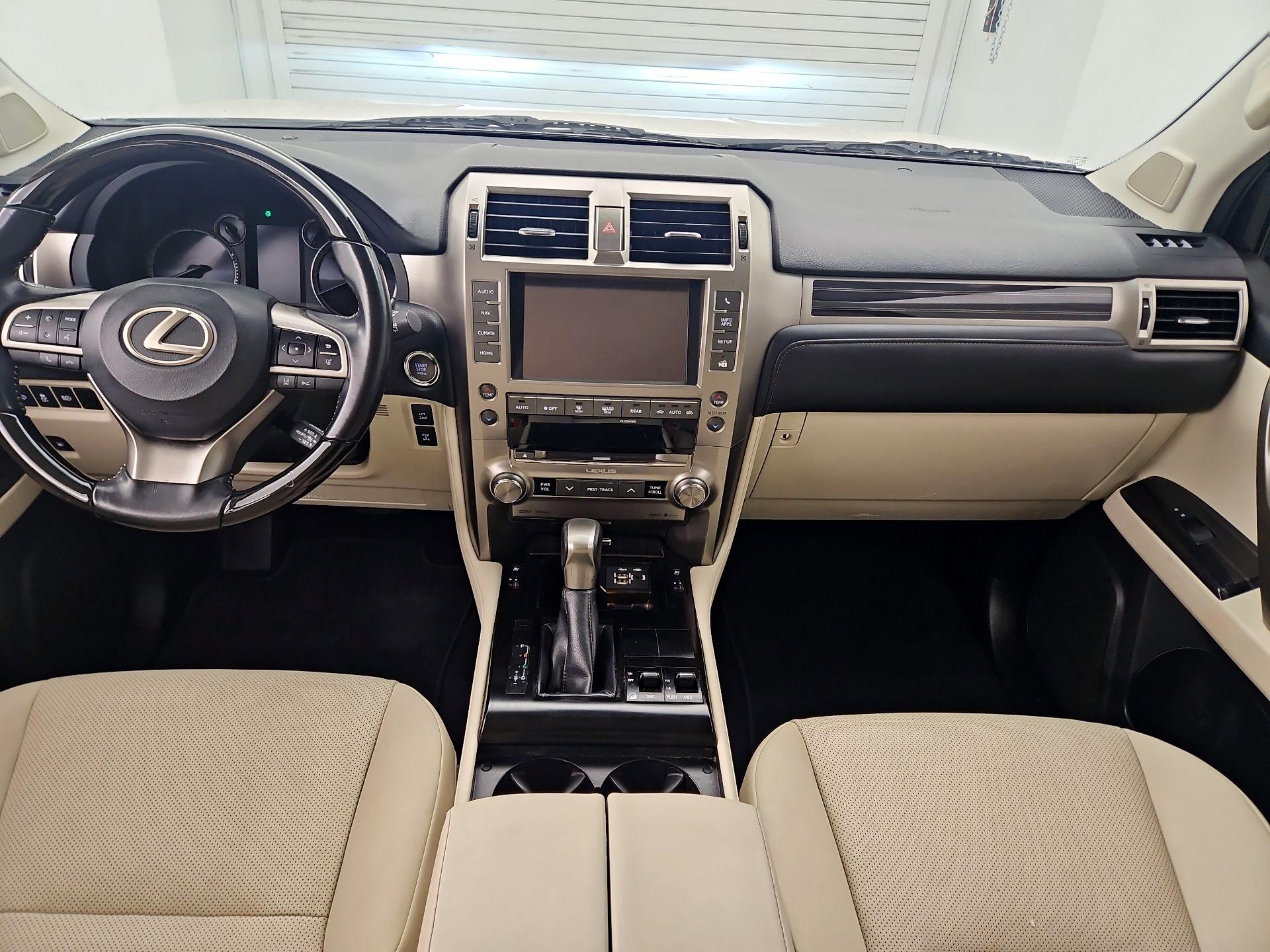 Thumbnail: 2020 Lexus GX - 9