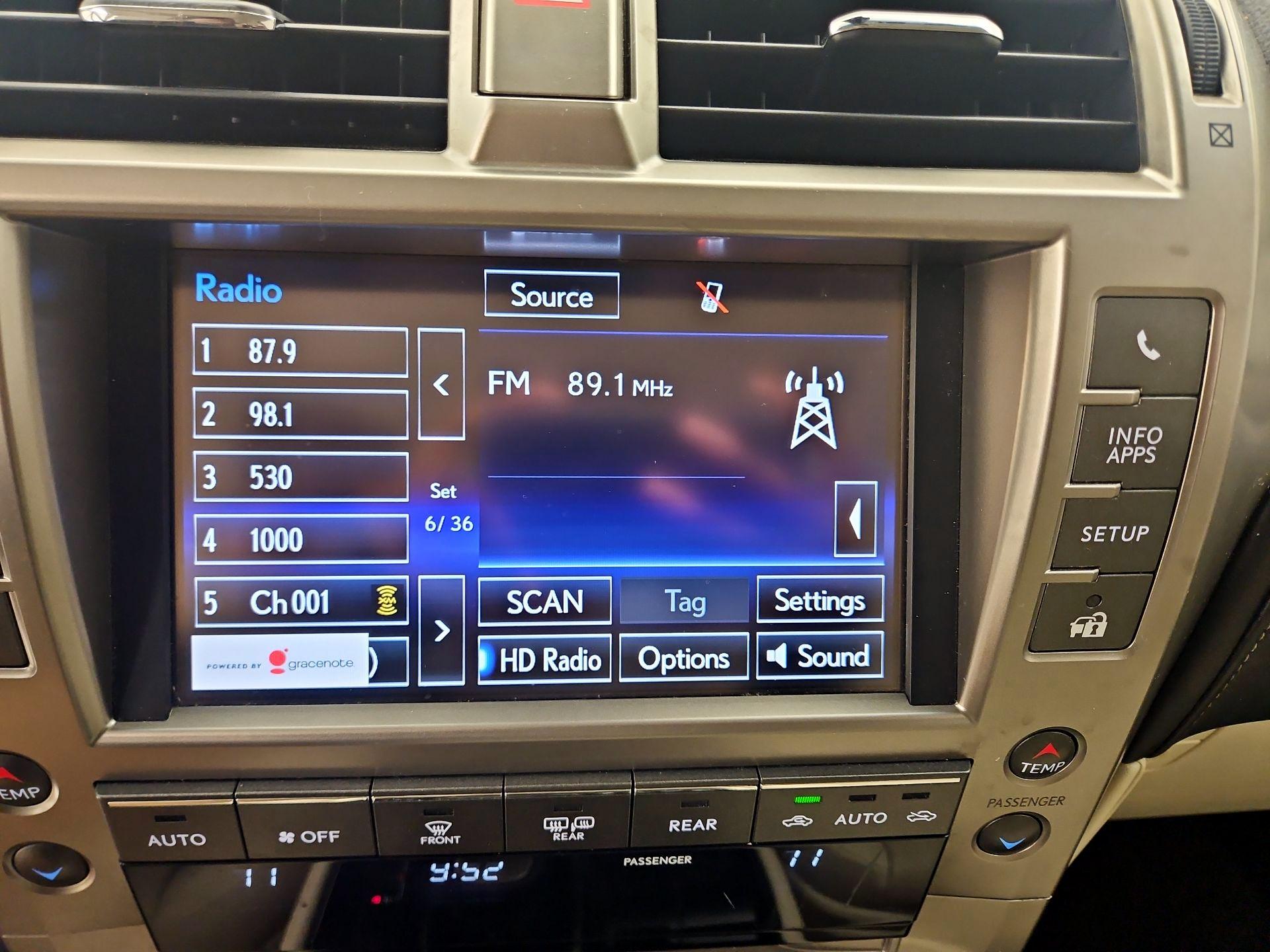 Thumbnail: 2020 Lexus GX - 16