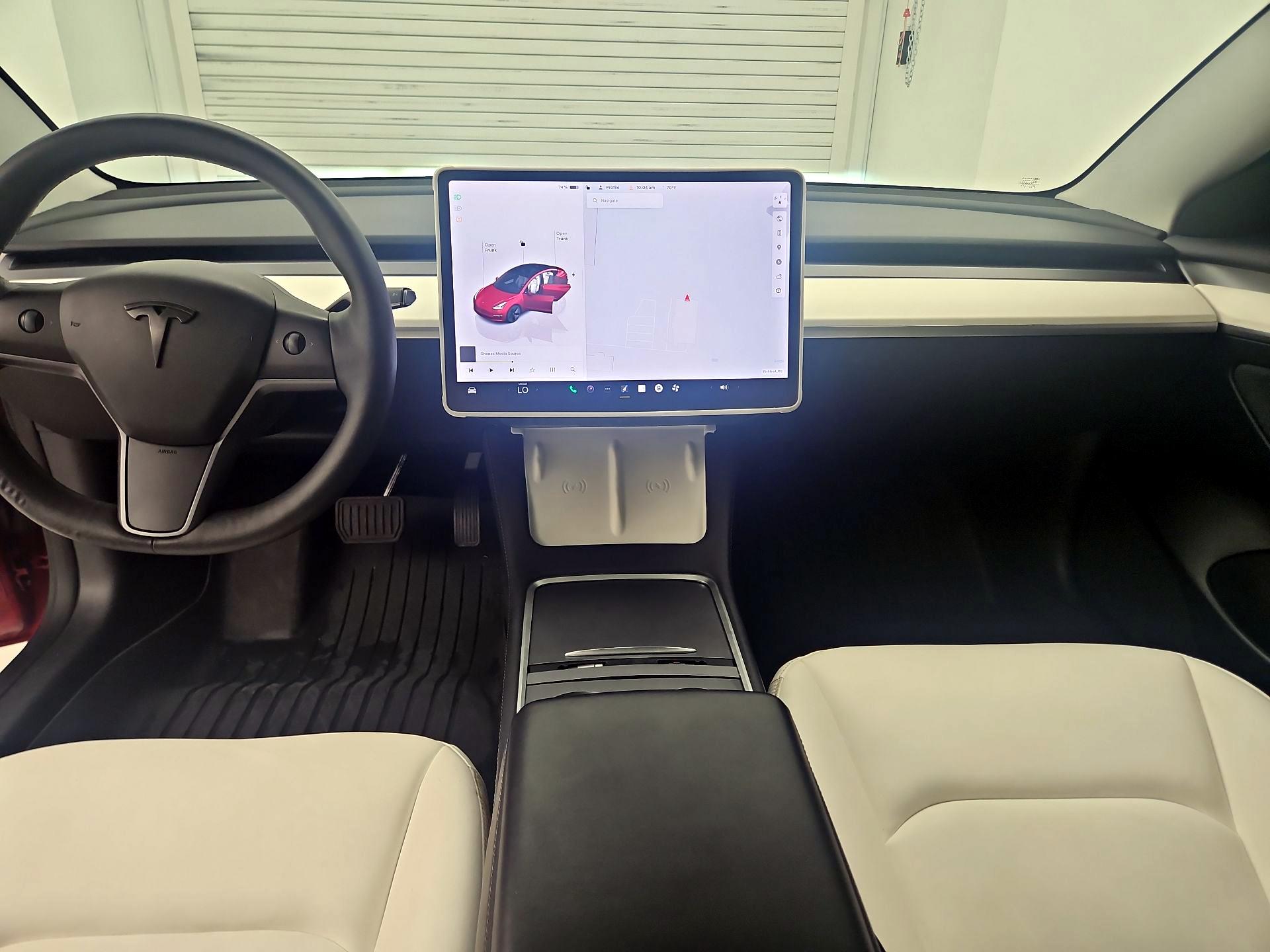 Thumbnail: 2023 Tesla Model 3 - 9