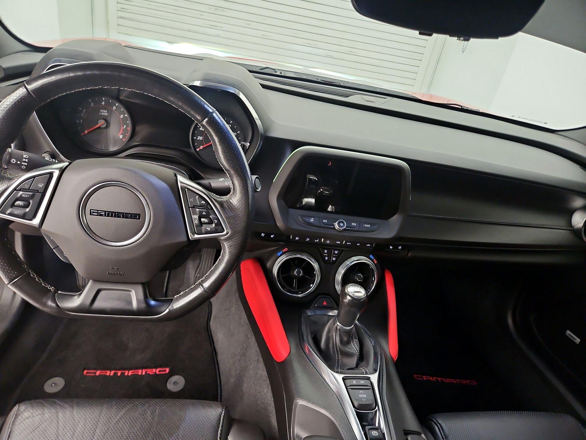 Thumbnail: 2020 Chevrolet Camaro - 9