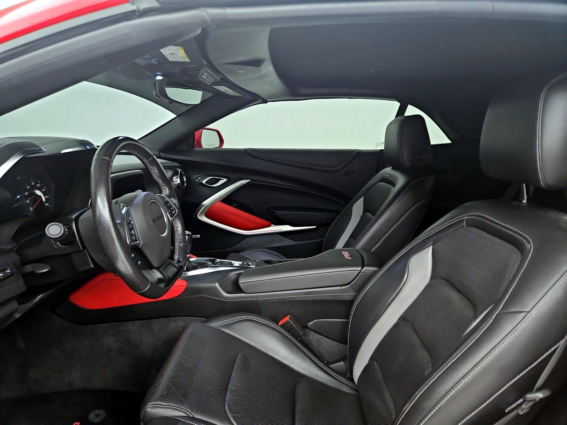 Thumbnail: 2020 Chevrolet Camaro - 11