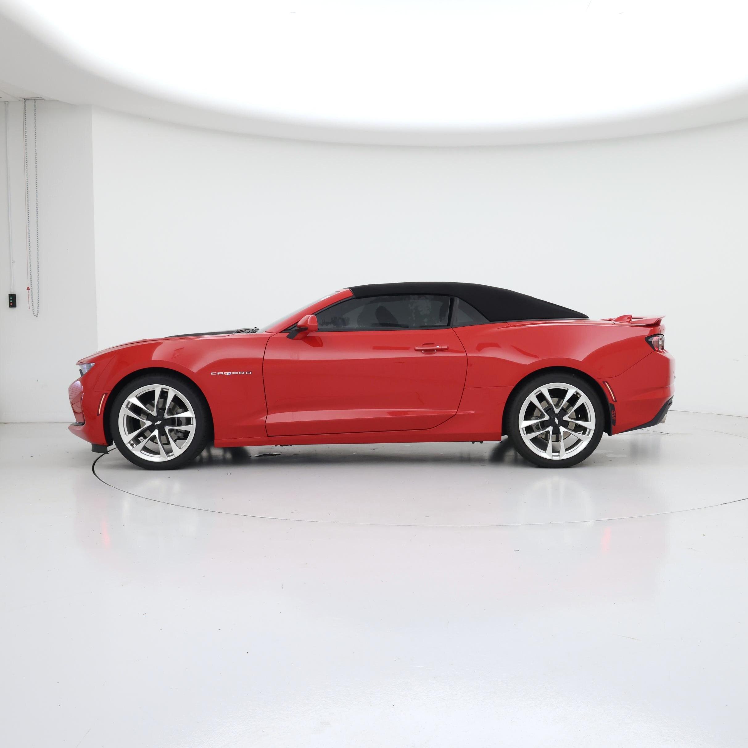 Thumbnail: 2020 Chevrolet Camaro - 3