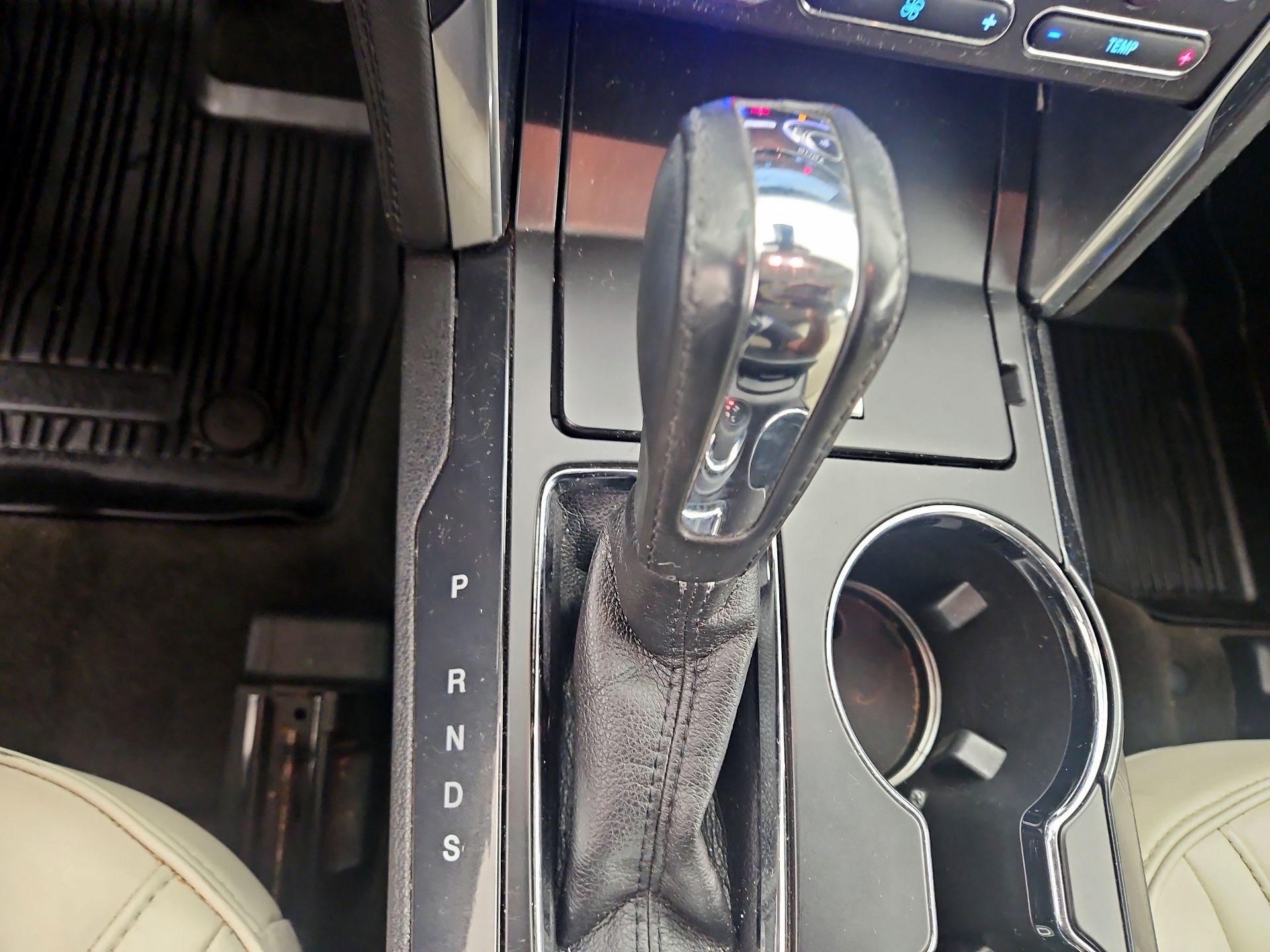 Thumbnail: 2017 Ford Explorer - 17