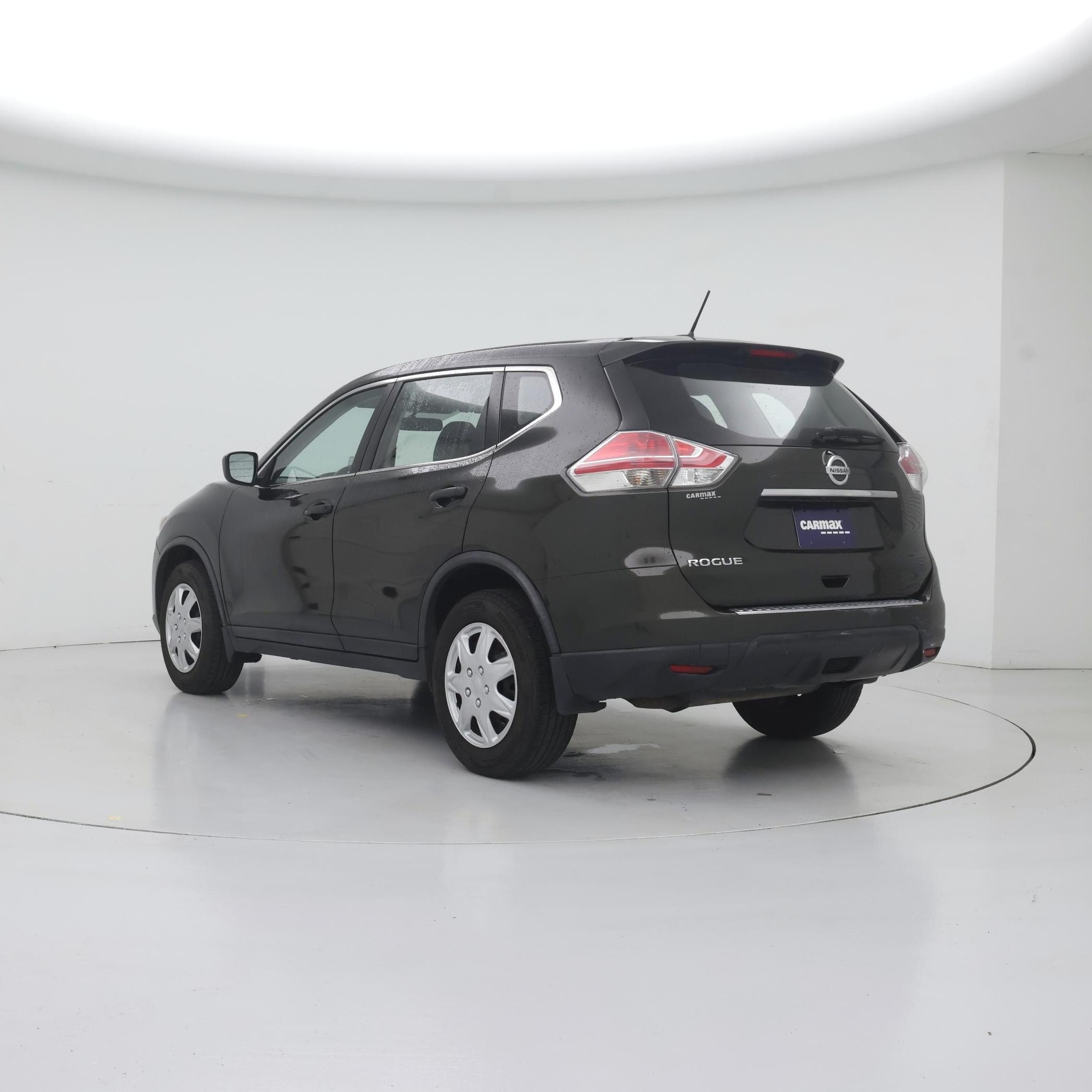 Thumbnail: 2016 Nissan Rogue - 2