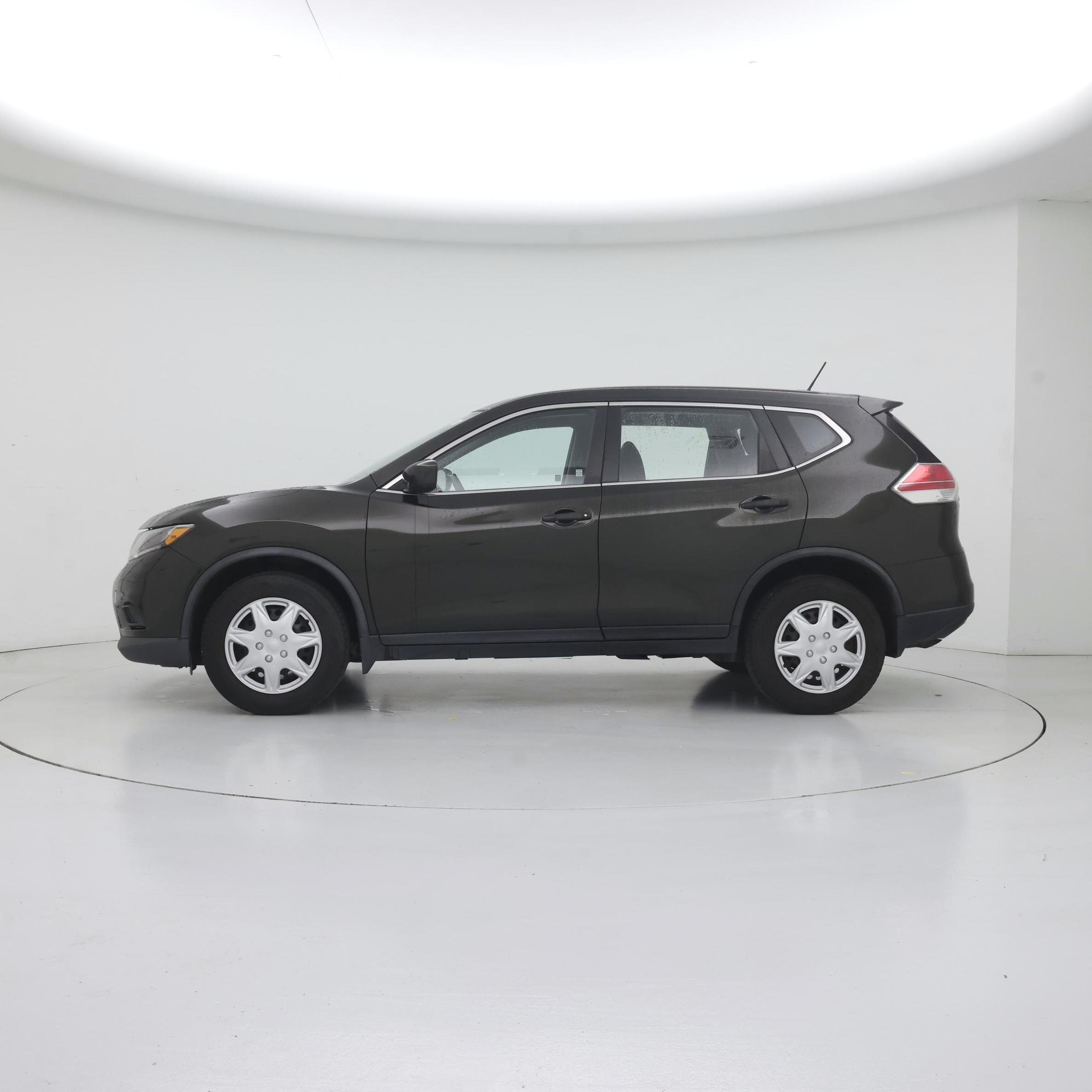 Thumbnail: 2016 Nissan Rogue - 3