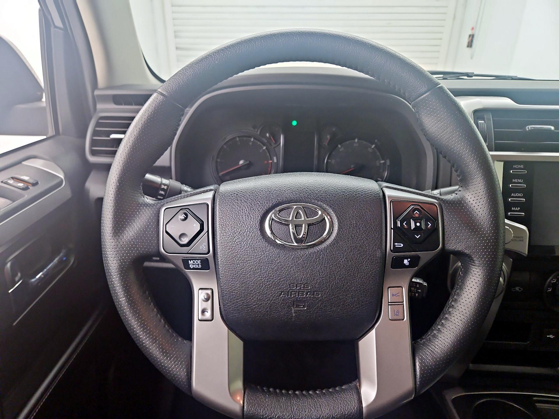 Thumbnail: 2020 Toyota 4Runner - 10