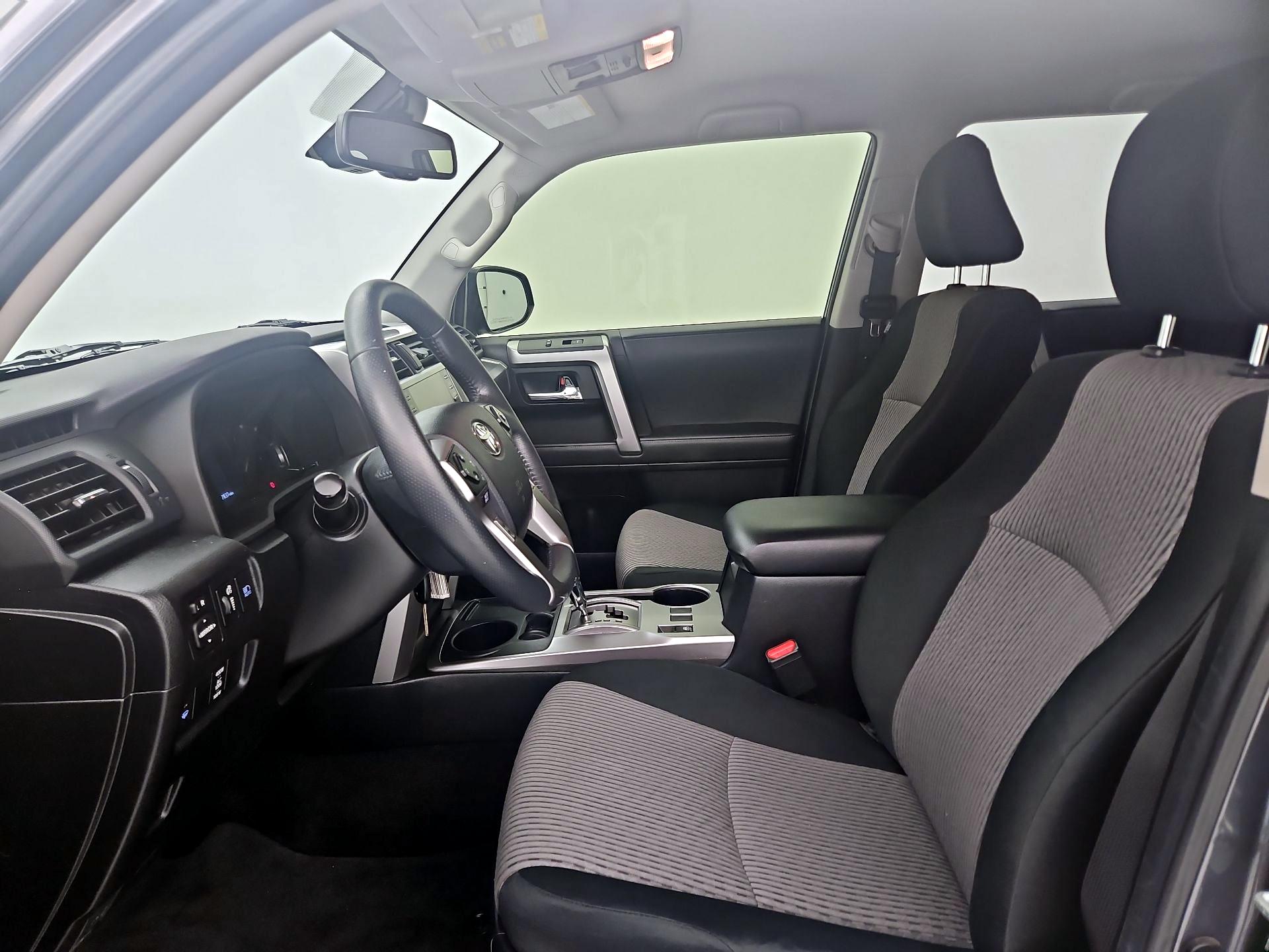 Thumbnail: 2020 Toyota 4Runner - 11