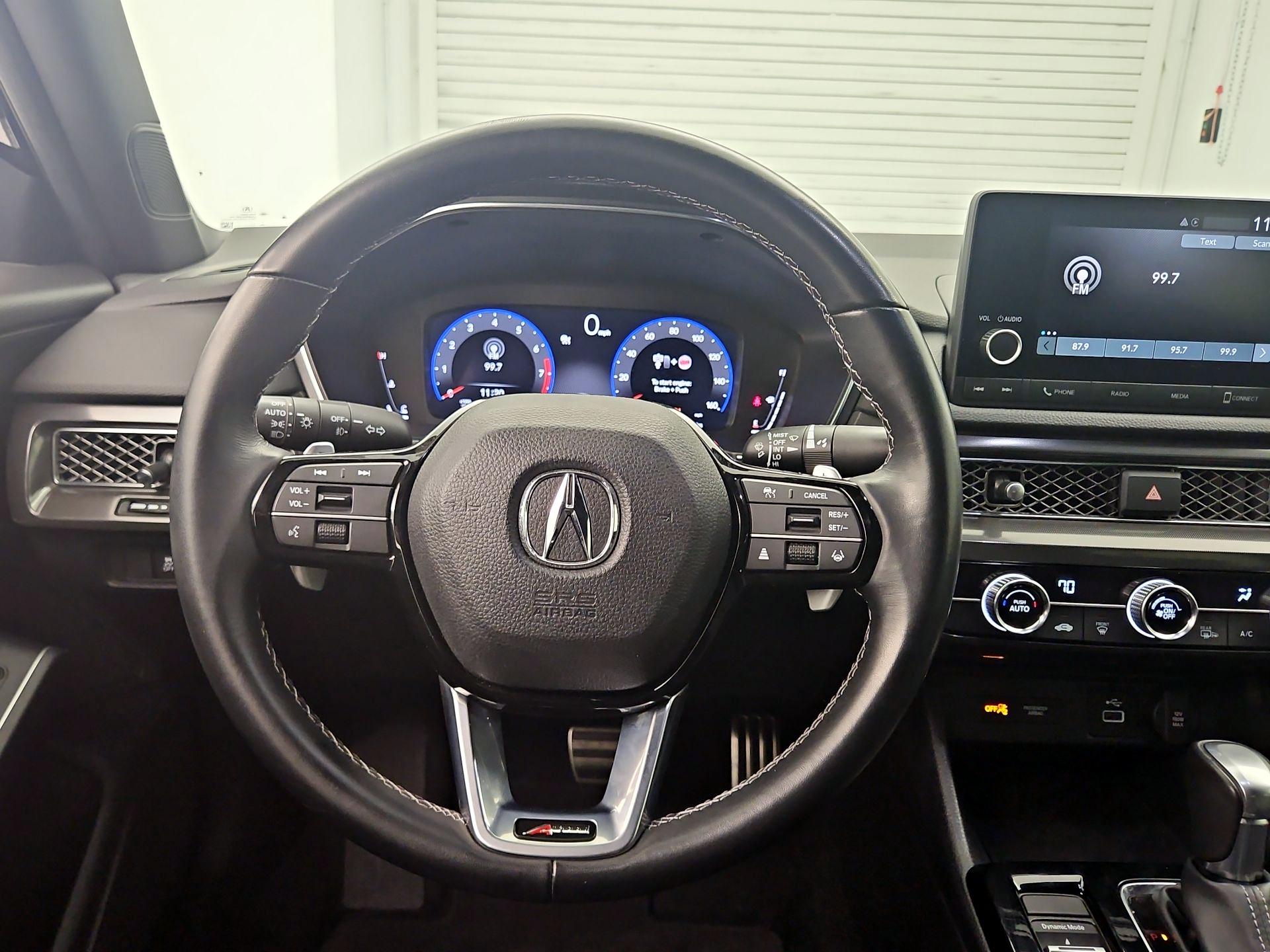 Thumbnail: 2023 Acura Integra - 10