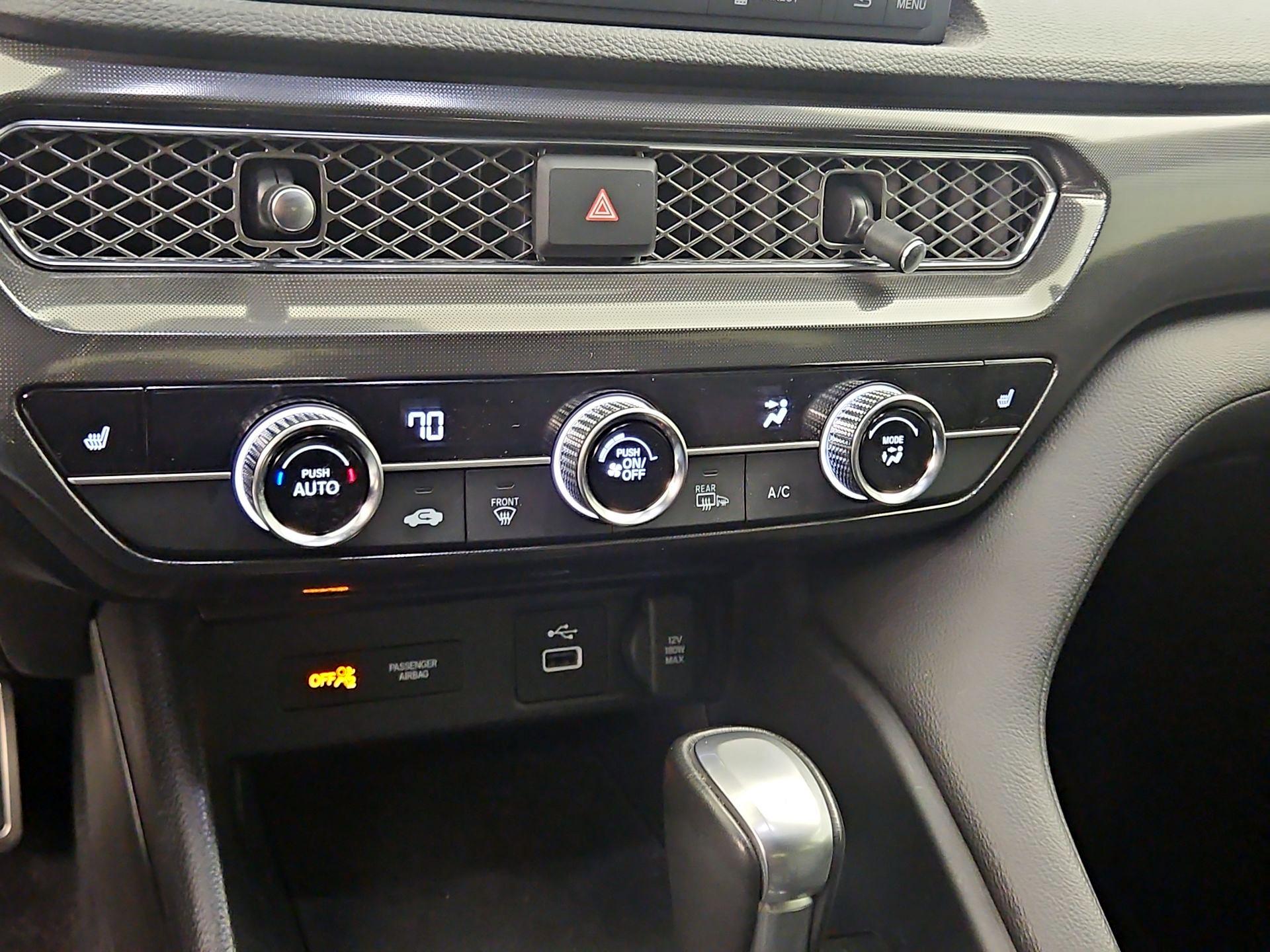 Thumbnail: 2023 Acura Integra - 16