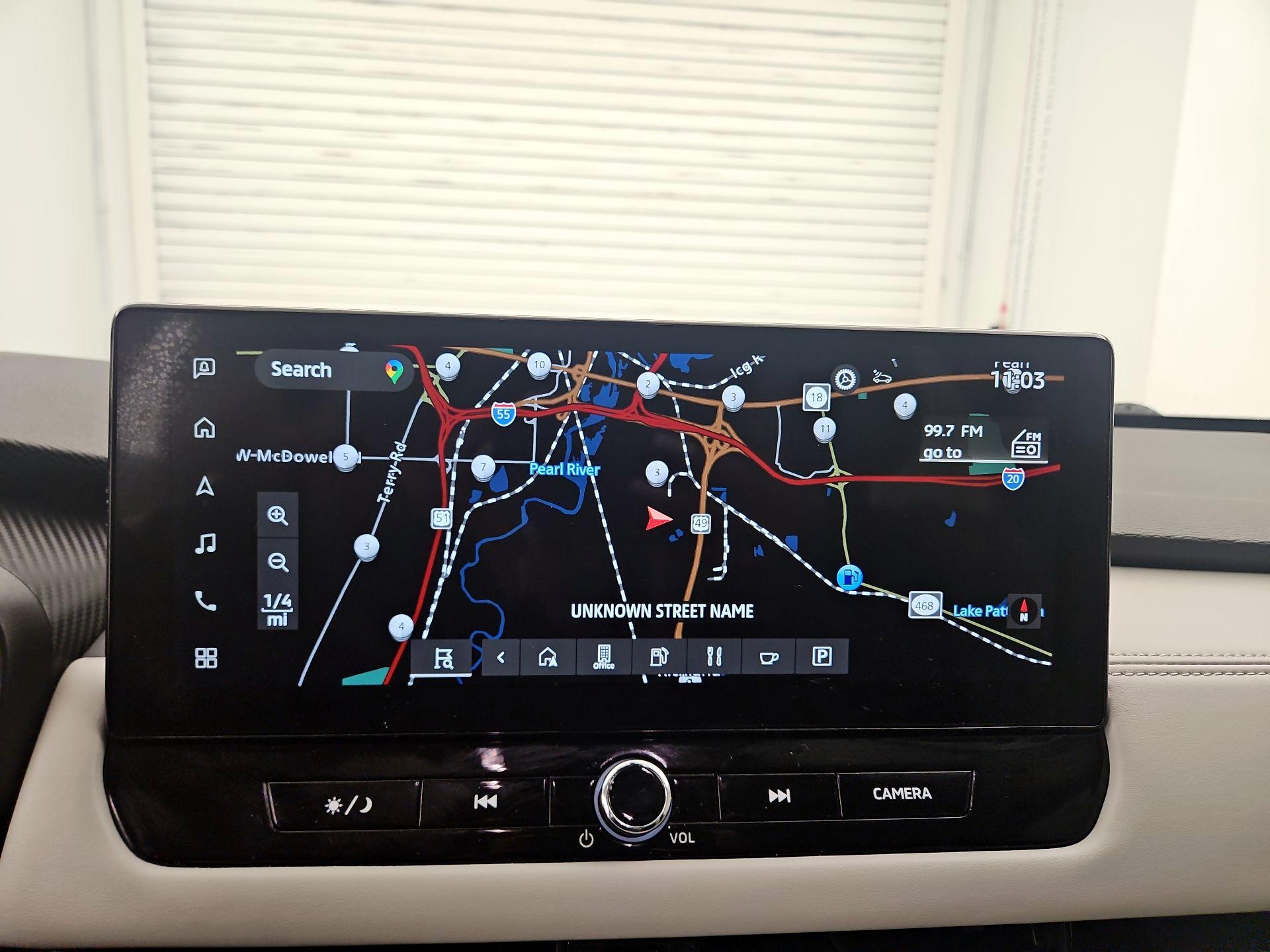 Thumbnail: 2025 Mitsubishi Outlander - 14