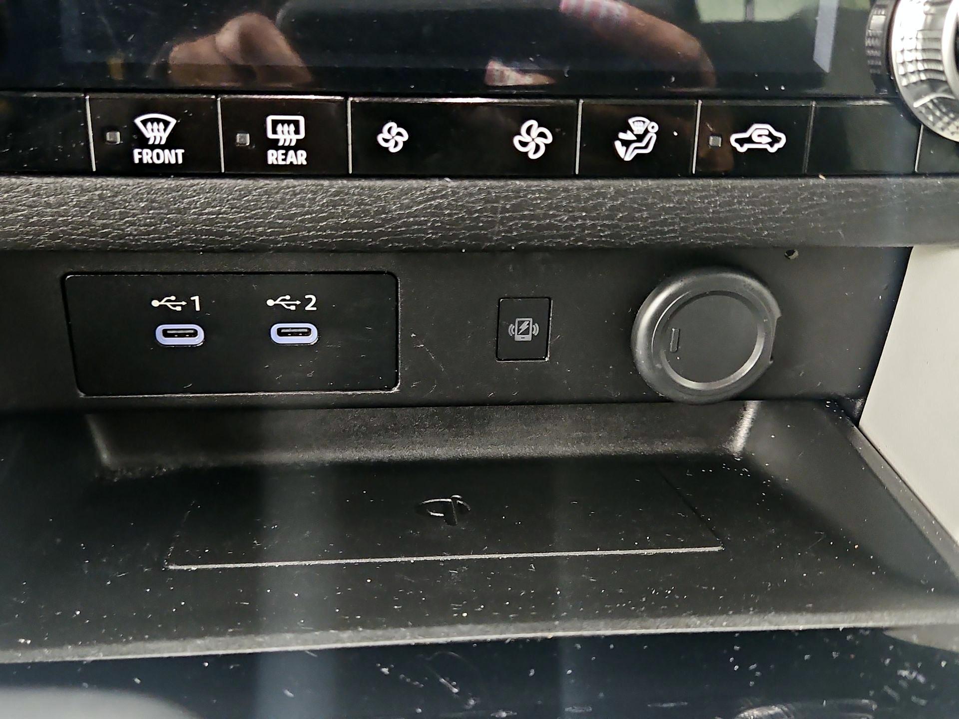 Thumbnail: 2025 Mitsubishi Outlander - 19