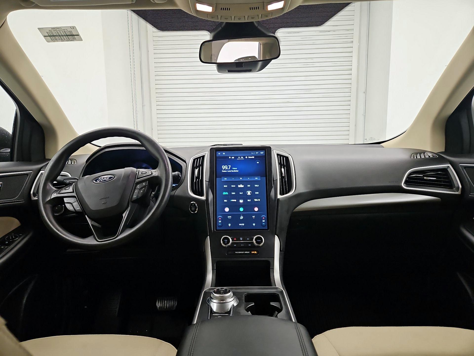 Thumbnail: 2023 Ford Edge - 9