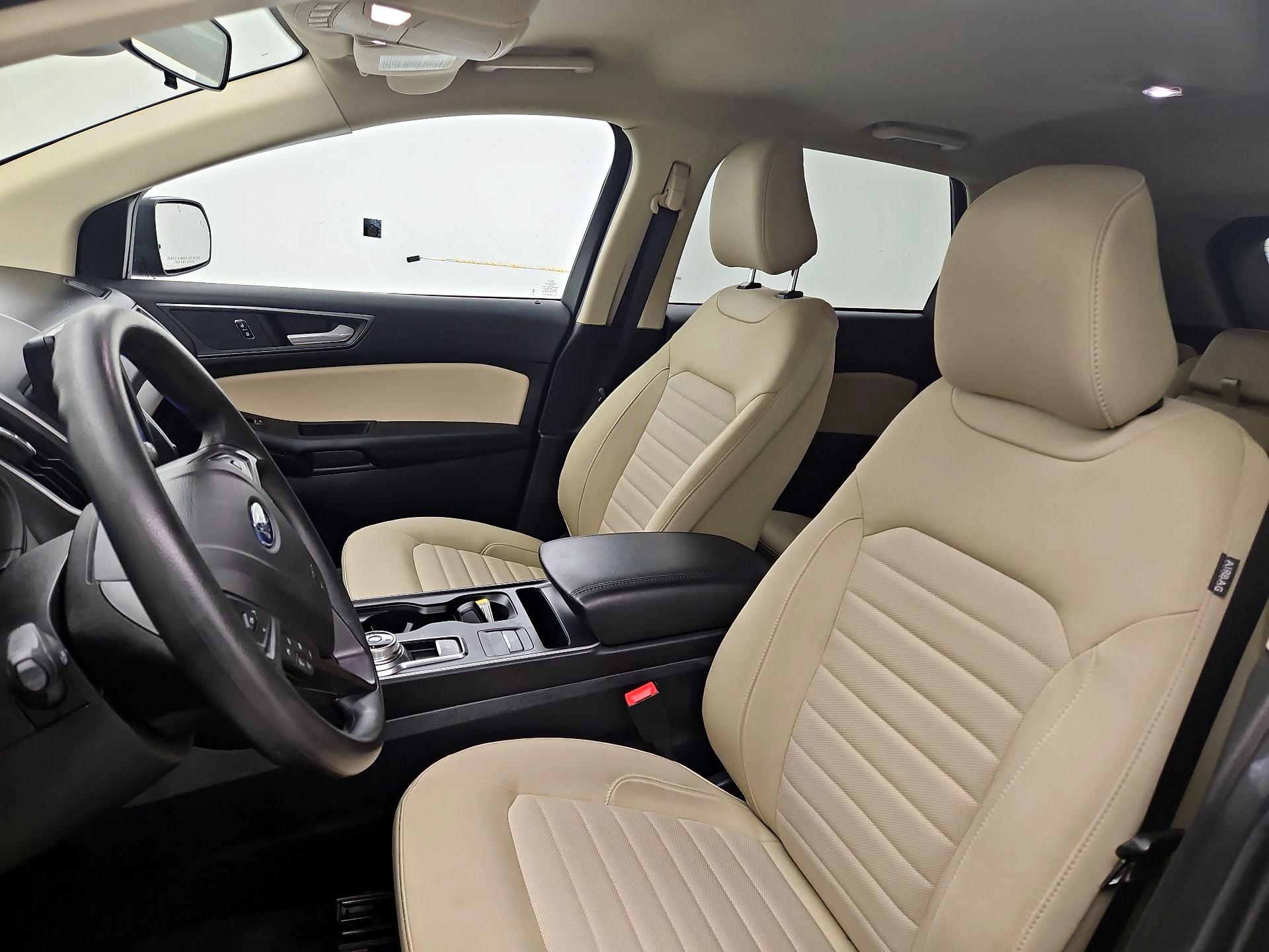 Thumbnail: 2023 Ford Edge - 11