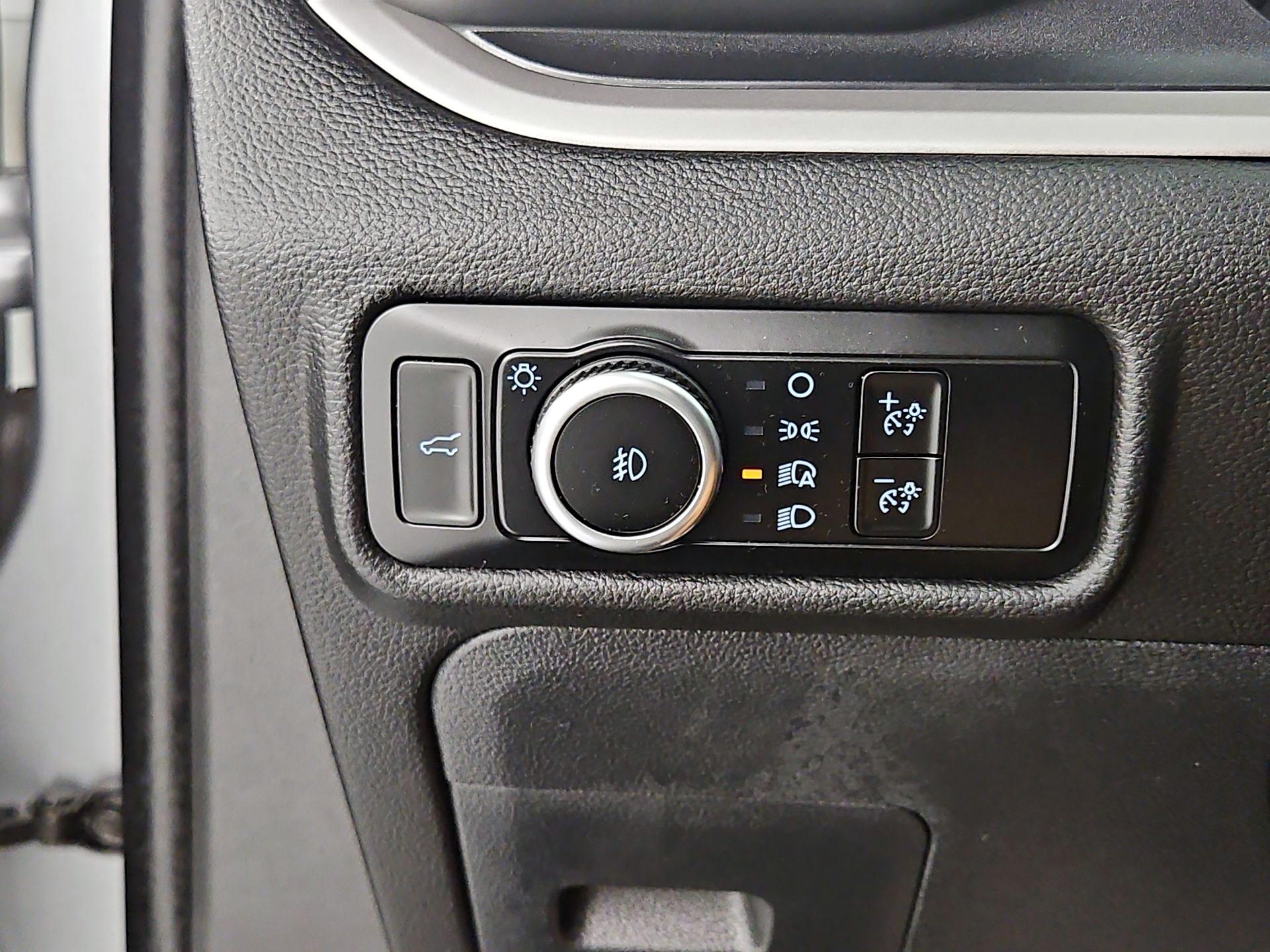 Thumbnail: 2024 Ford Explorer - 13