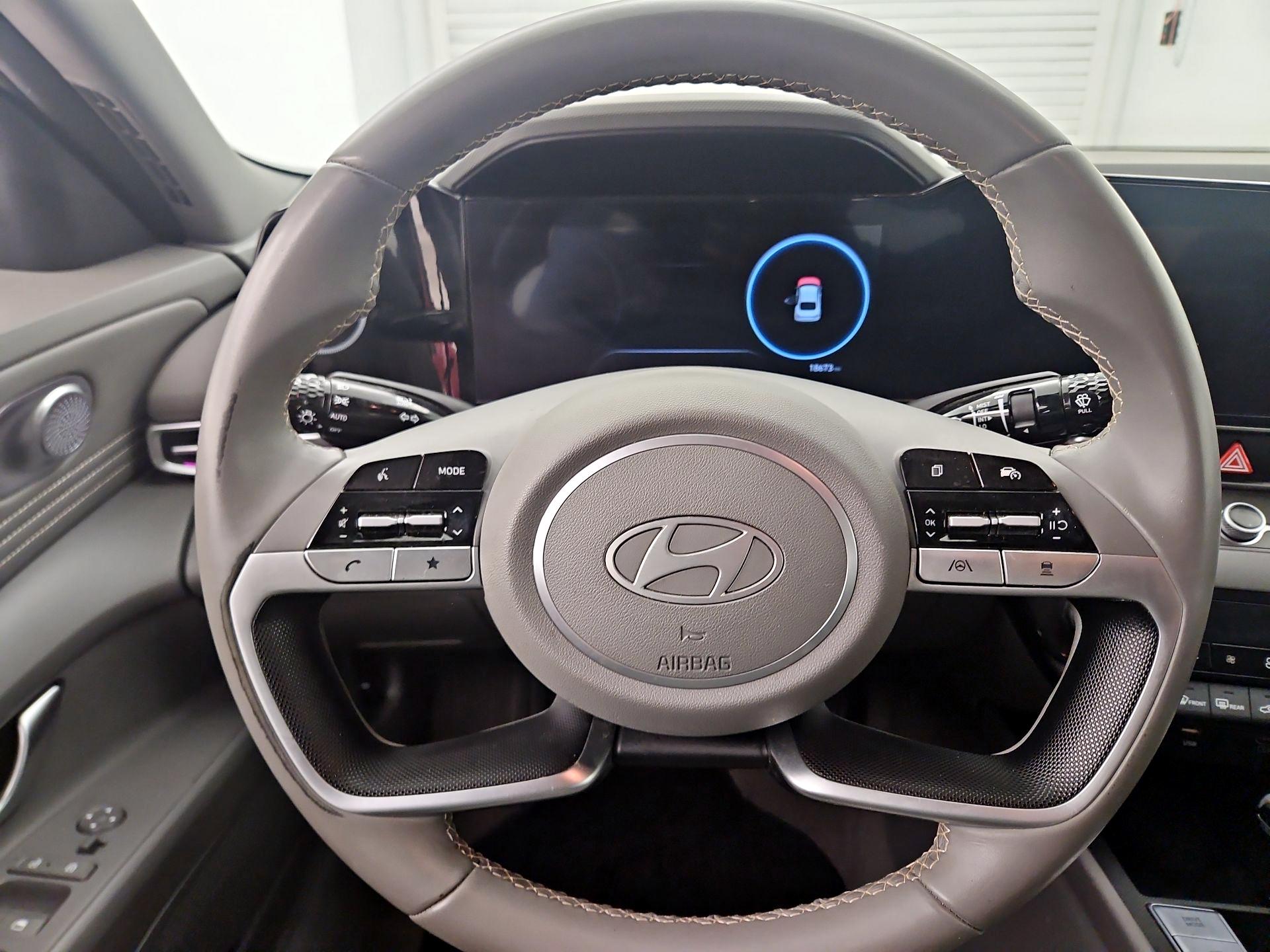 Thumbnail: 2024 Hyundai Elantra - 10