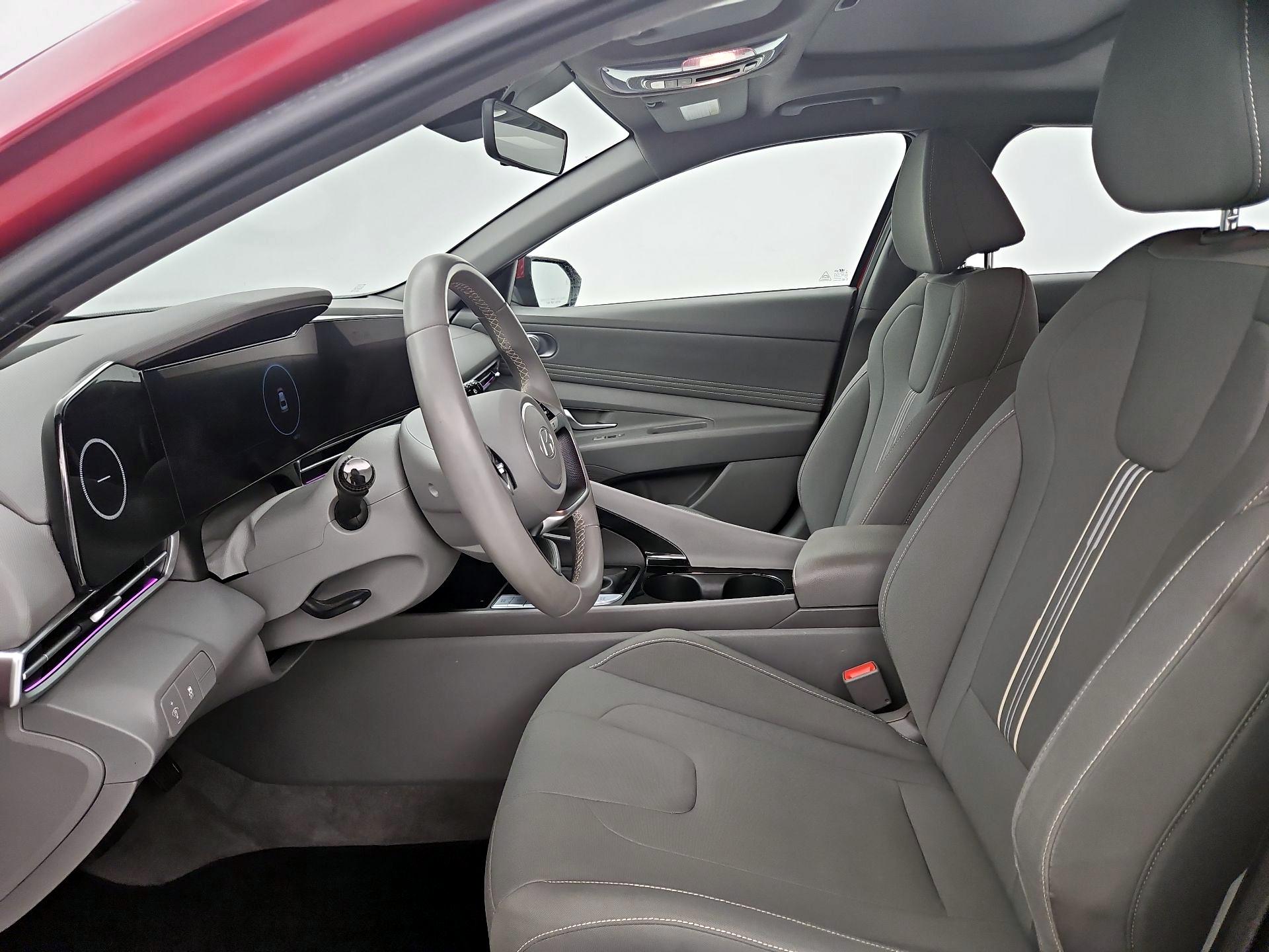 Thumbnail: 2024 Hyundai Elantra - 11