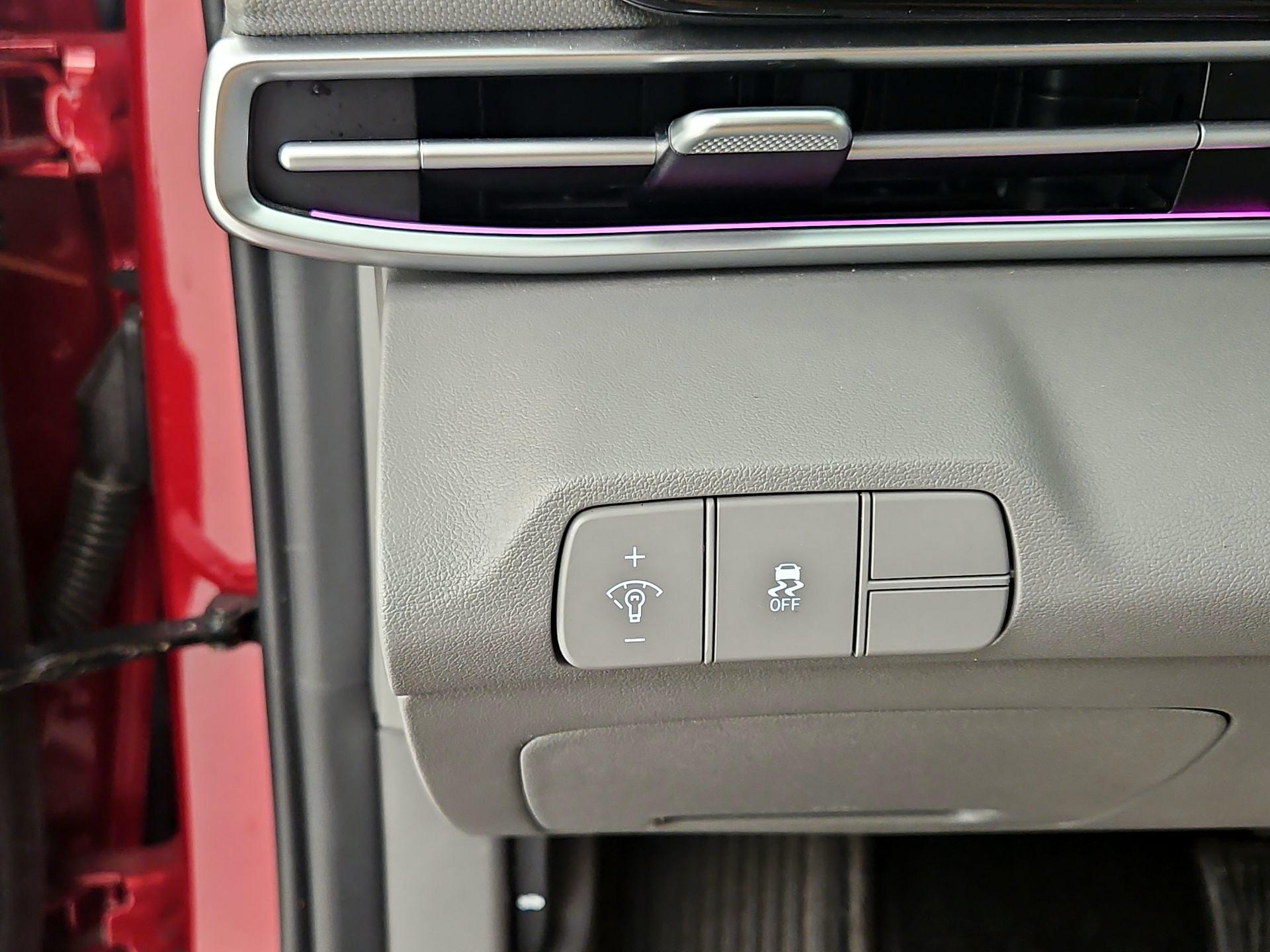 Thumbnail: 2024 Hyundai Elantra - 13