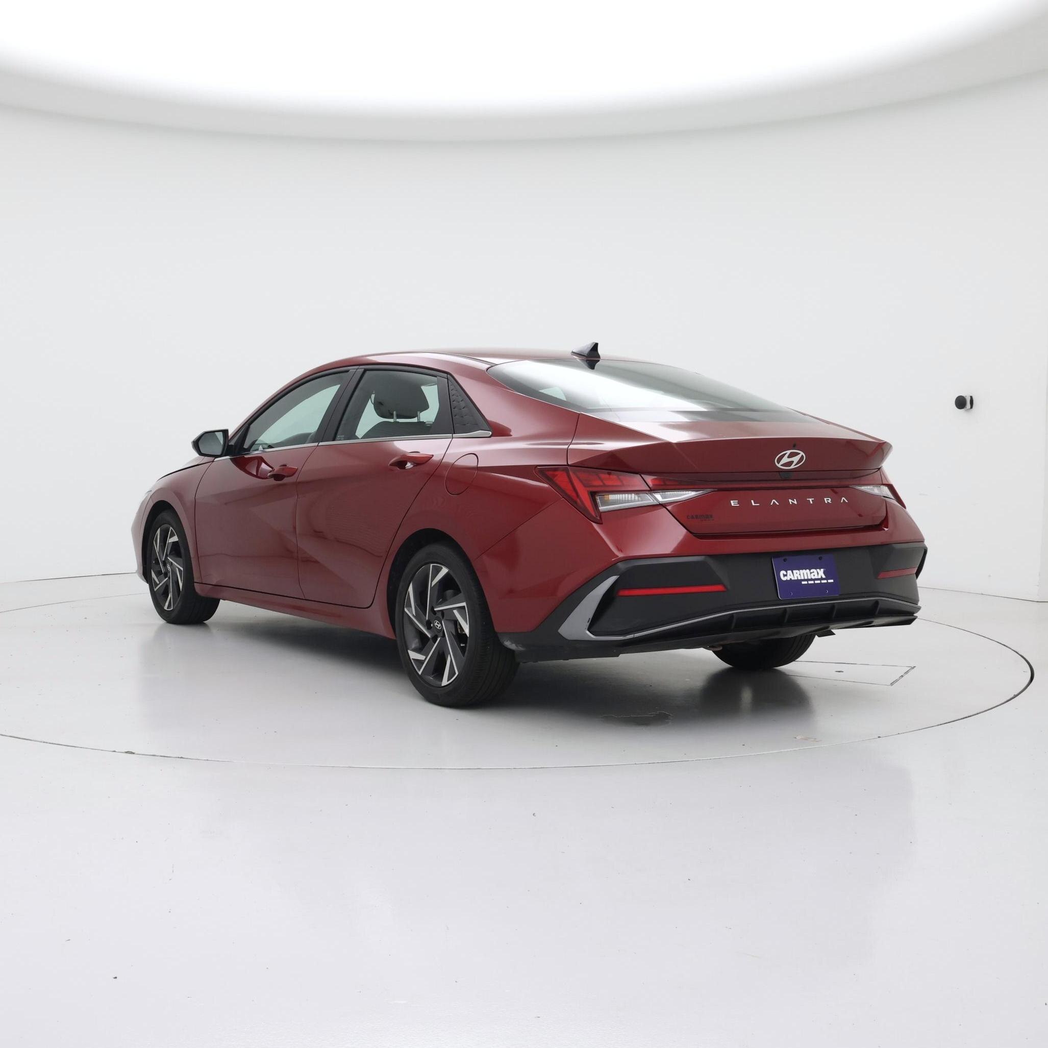 Thumbnail: 2024 Hyundai Elantra - 2