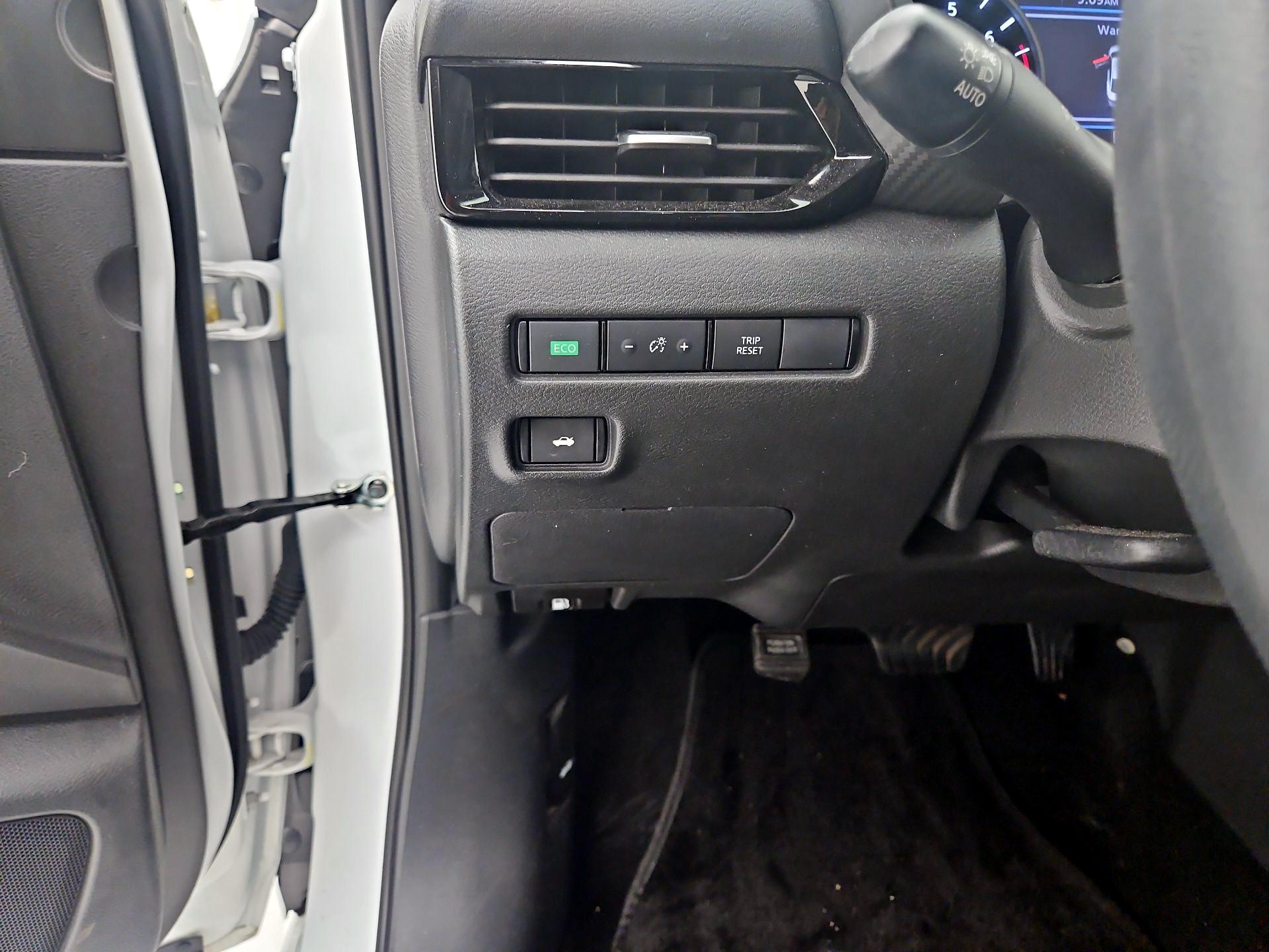 Thumbnail: 2025 Nissan Sentra - 13