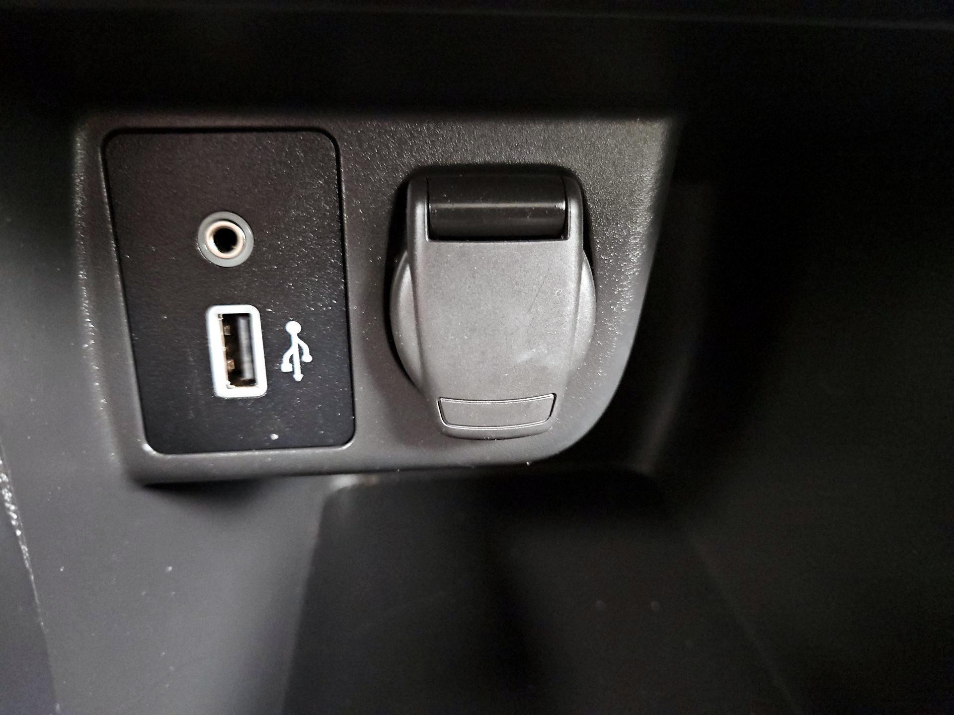 Thumbnail: 2025 Nissan Versa - 18