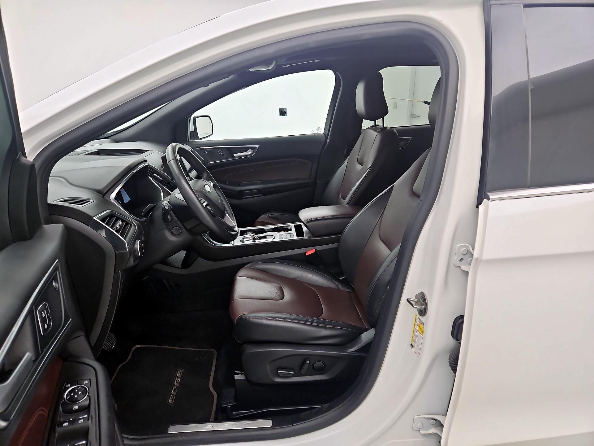 Thumbnail: 2021 Ford Edge - 11