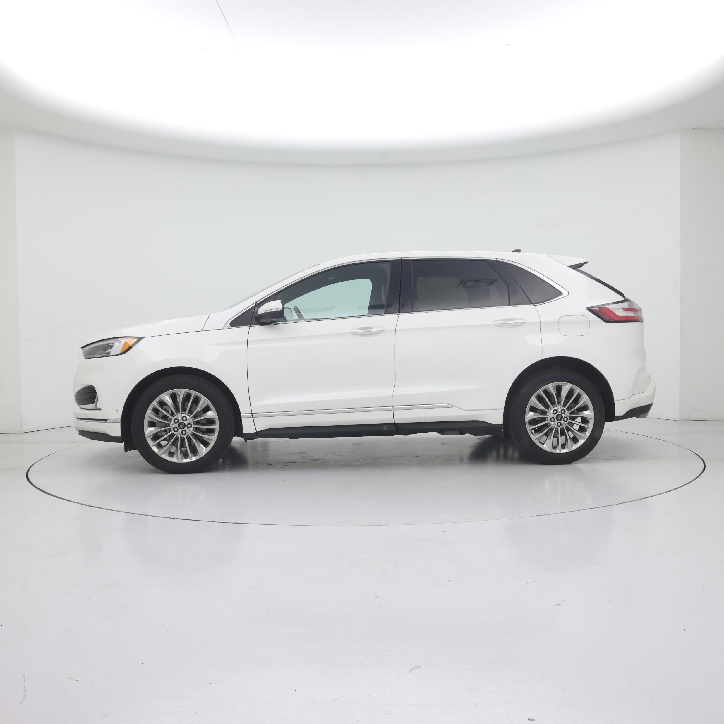 Thumbnail: 2021 Ford Edge - 3