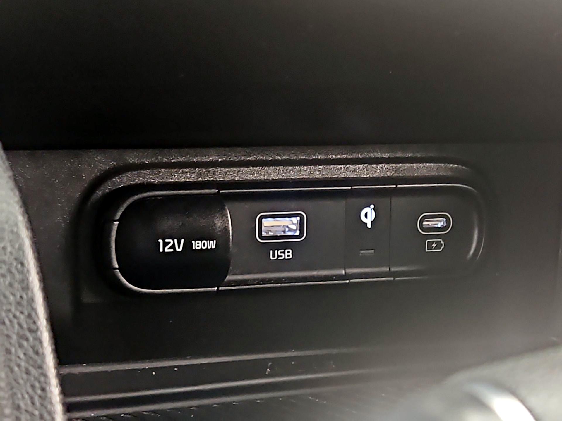 Thumbnail: 2024 Kia Sportage - 18