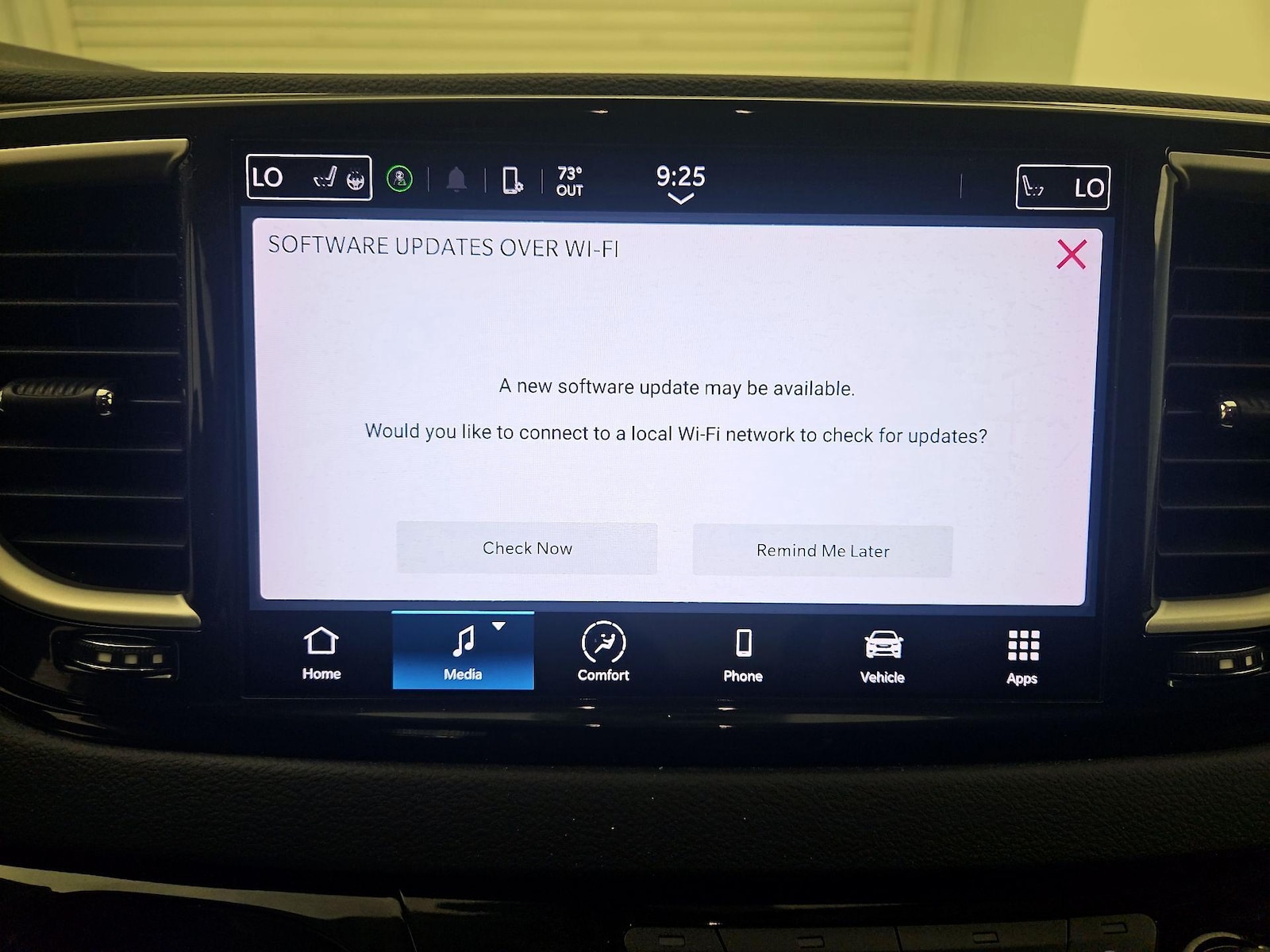 2023 Chrysler Pacifica Touring L - Photo 16