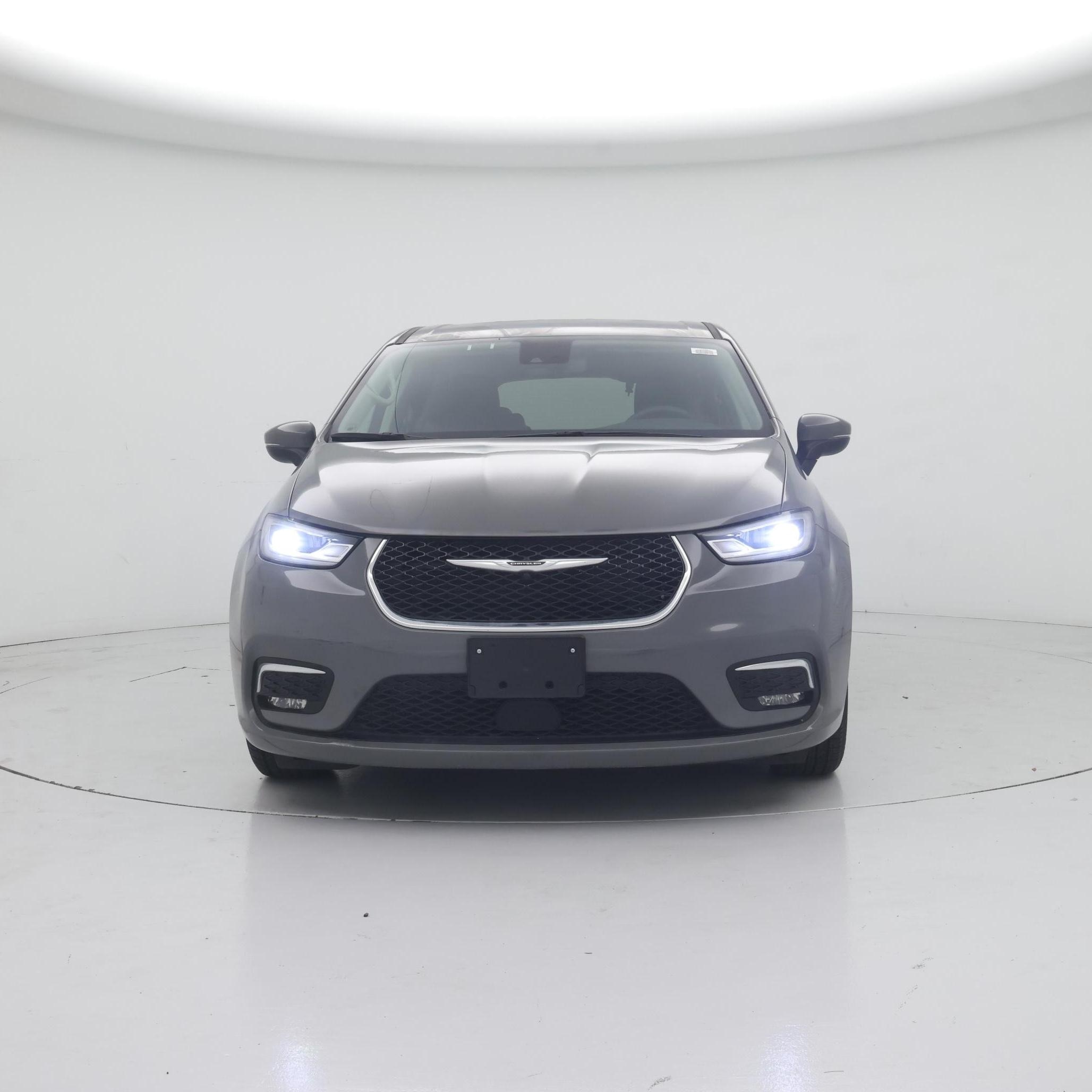 Thumbnail: 2023 Chrysler Pacifica - 5