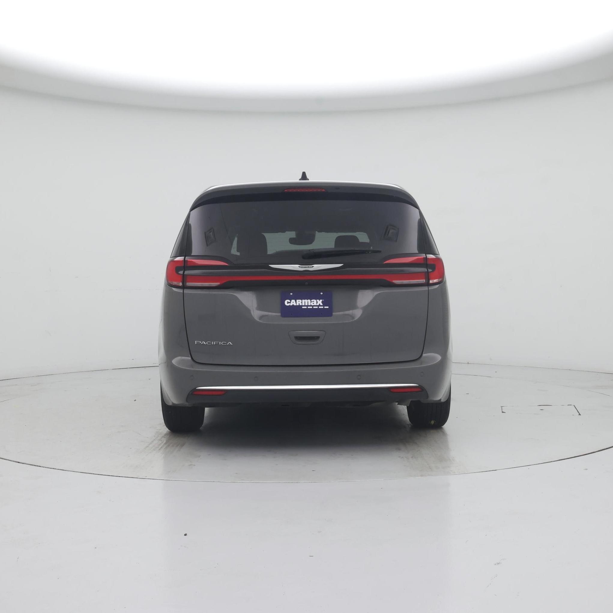 Thumbnail: 2023 Chrysler Pacifica - 6