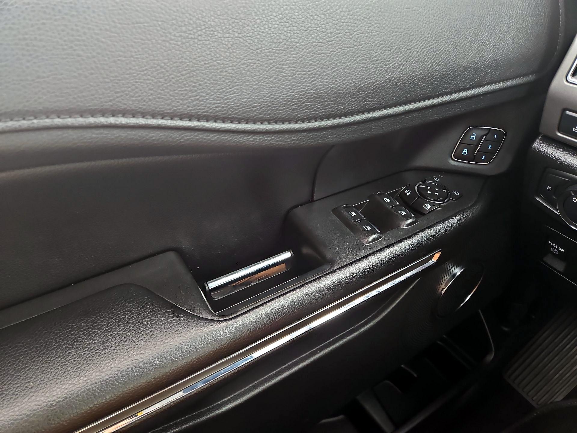 Thumbnail: 2021 Ford Expedition - 12