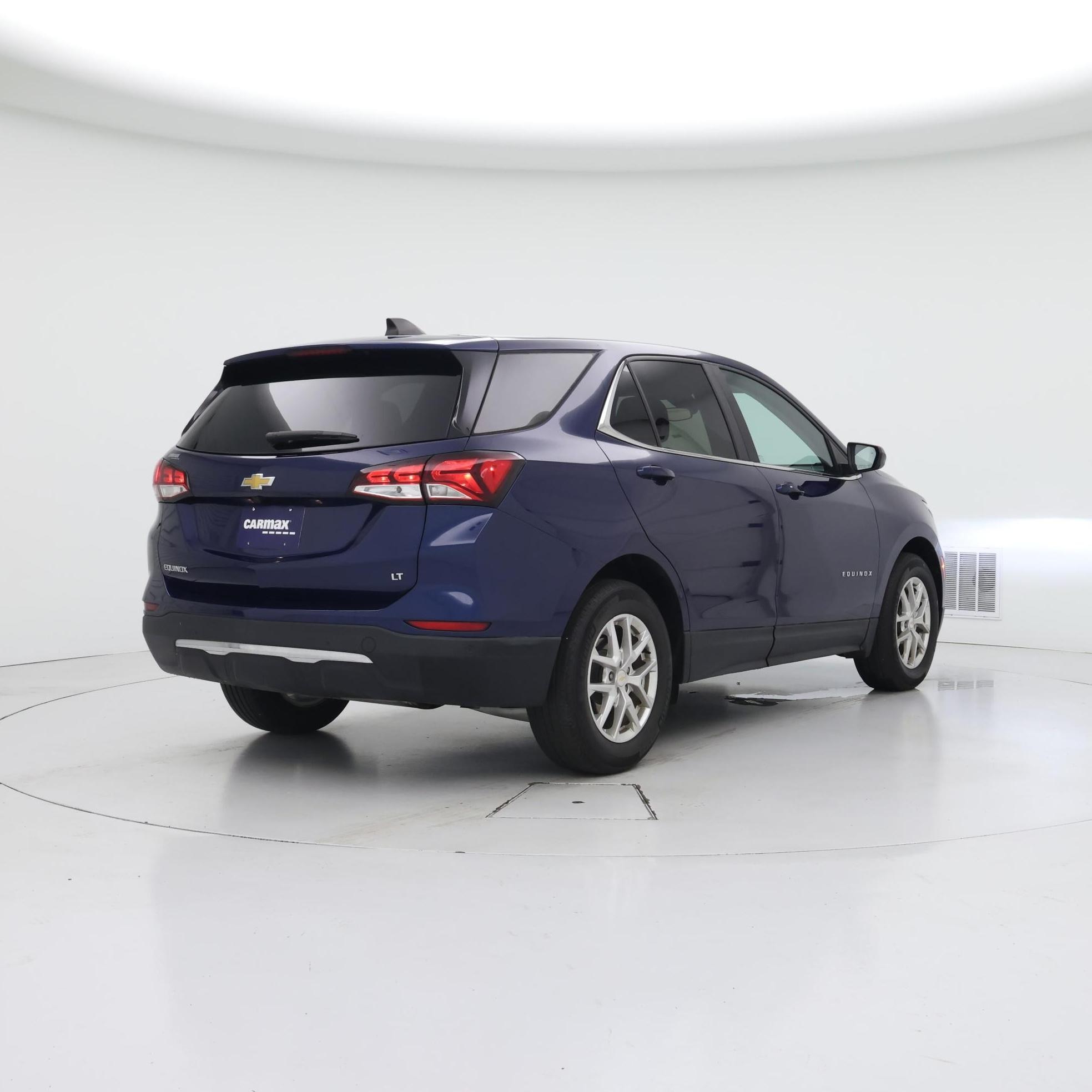 Thumbnail: 2022 Chevrolet Equinox - 8