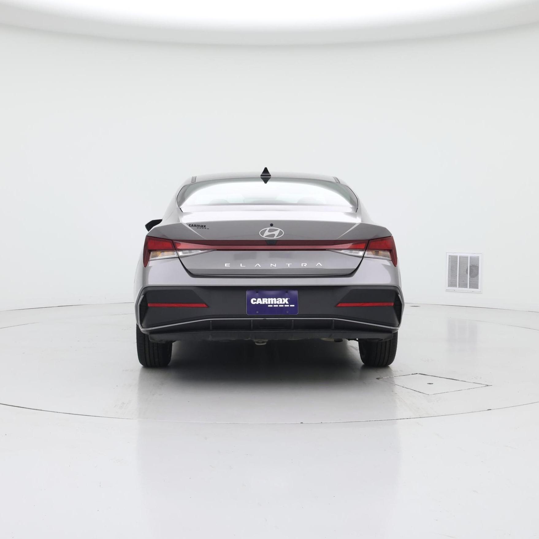 Thumbnail: 2024 Hyundai Elantra - 6