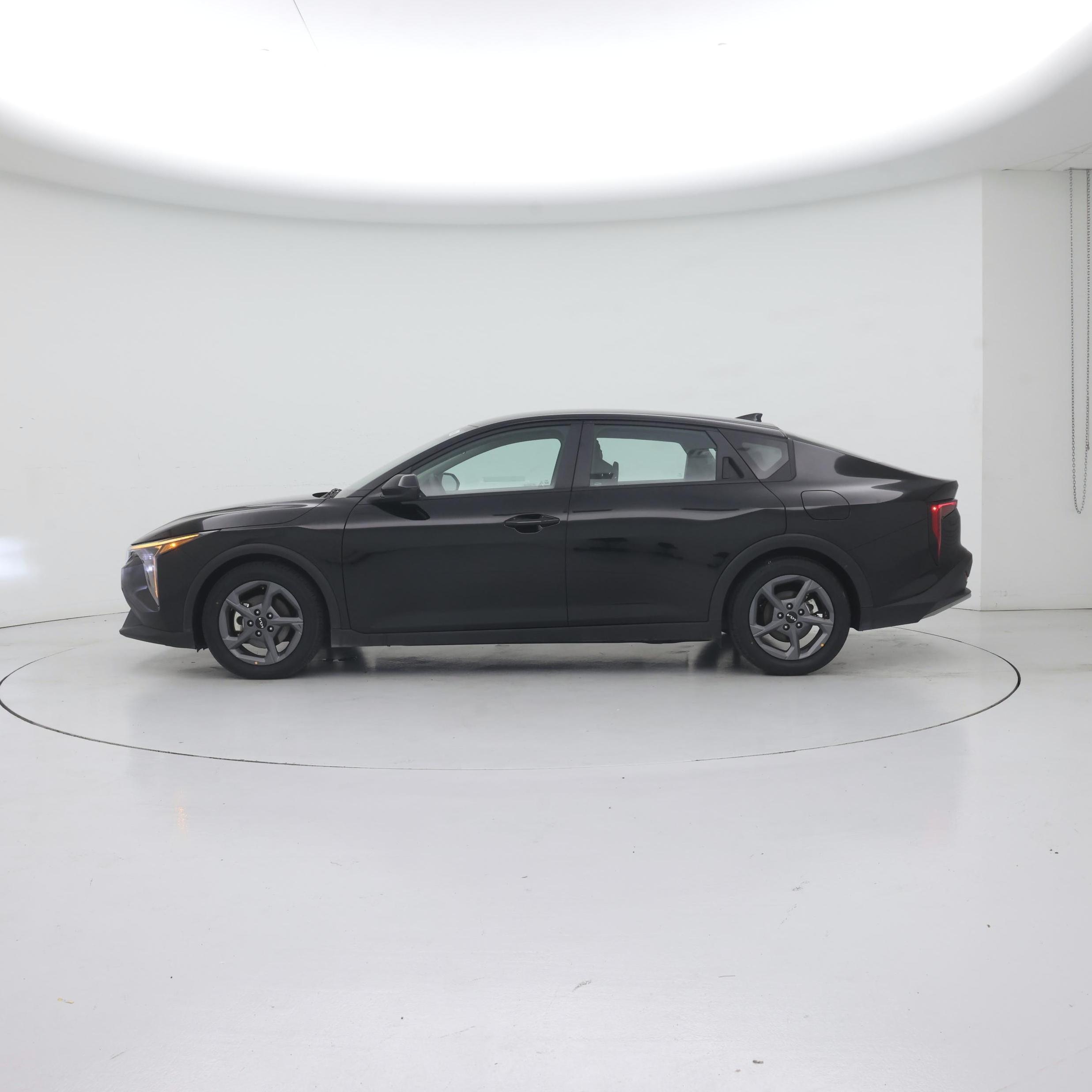 Thumbnail: 2025 Kia K4 - 3