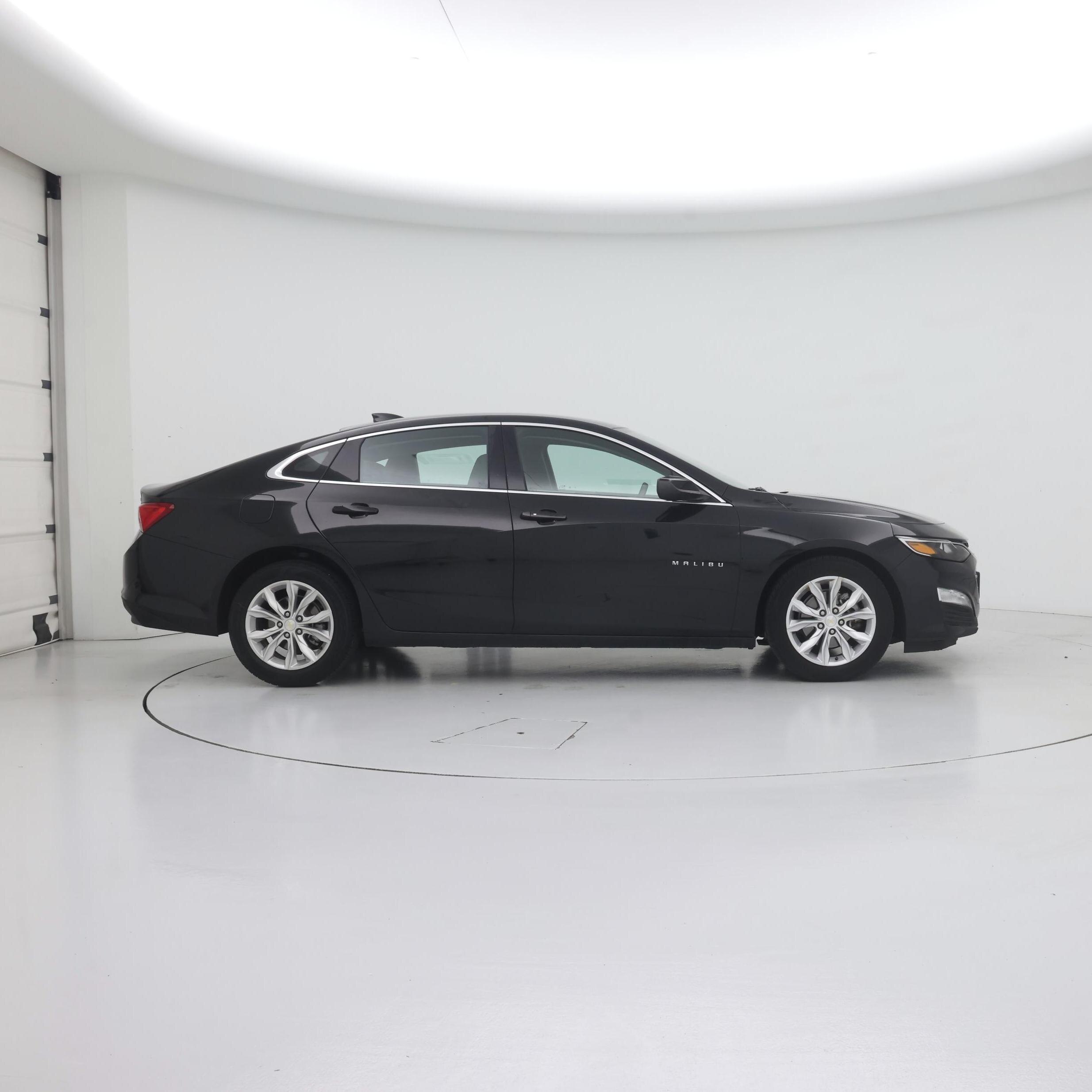 Thumbnail: 2024 Chevrolet Malibu - 7
