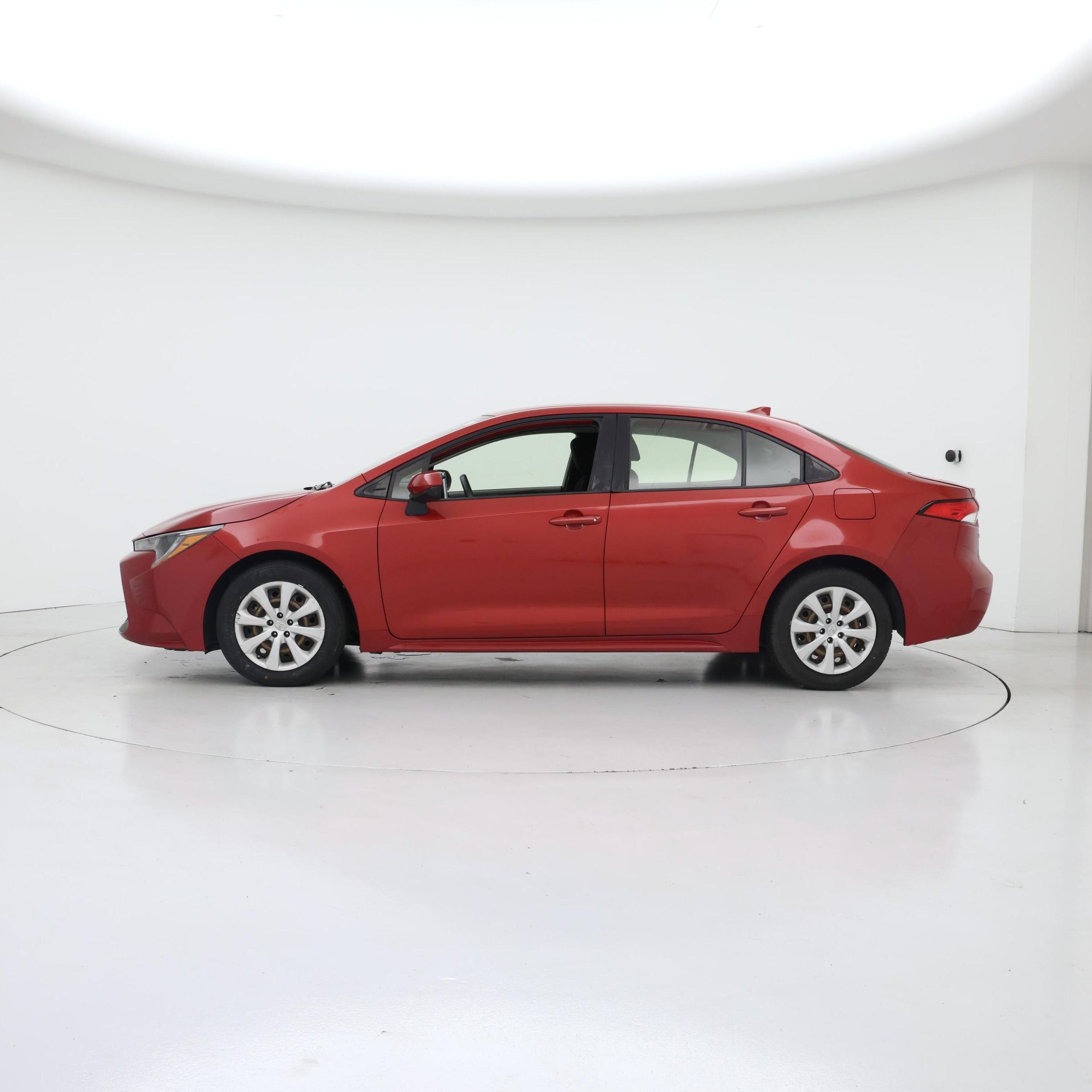 Thumbnail: 2021 Toyota Corolla - 3