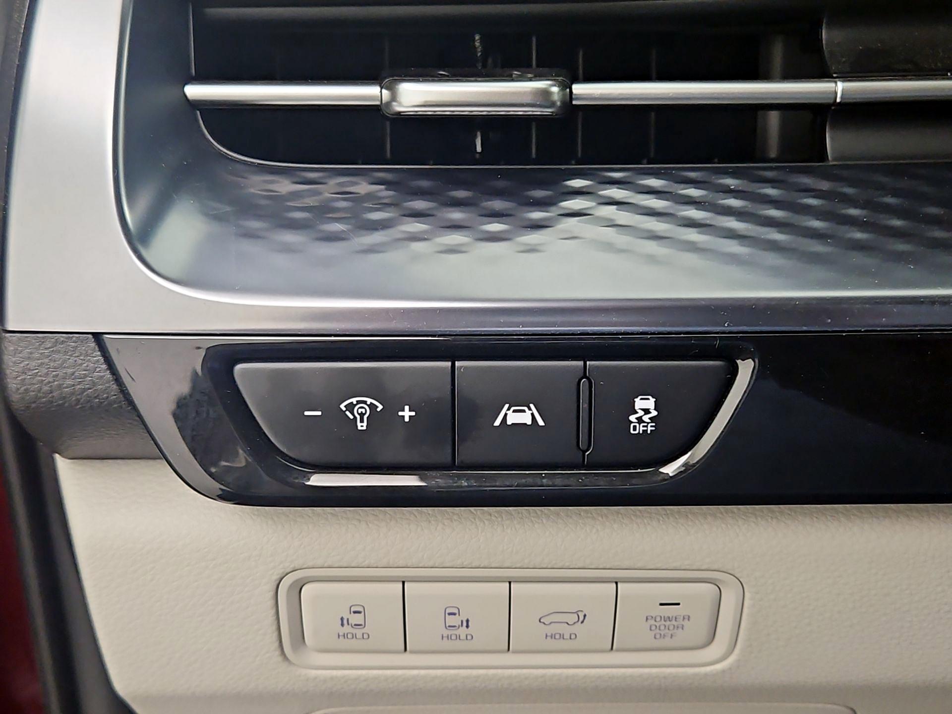 Thumbnail: 2024 Kia Carnival - 13